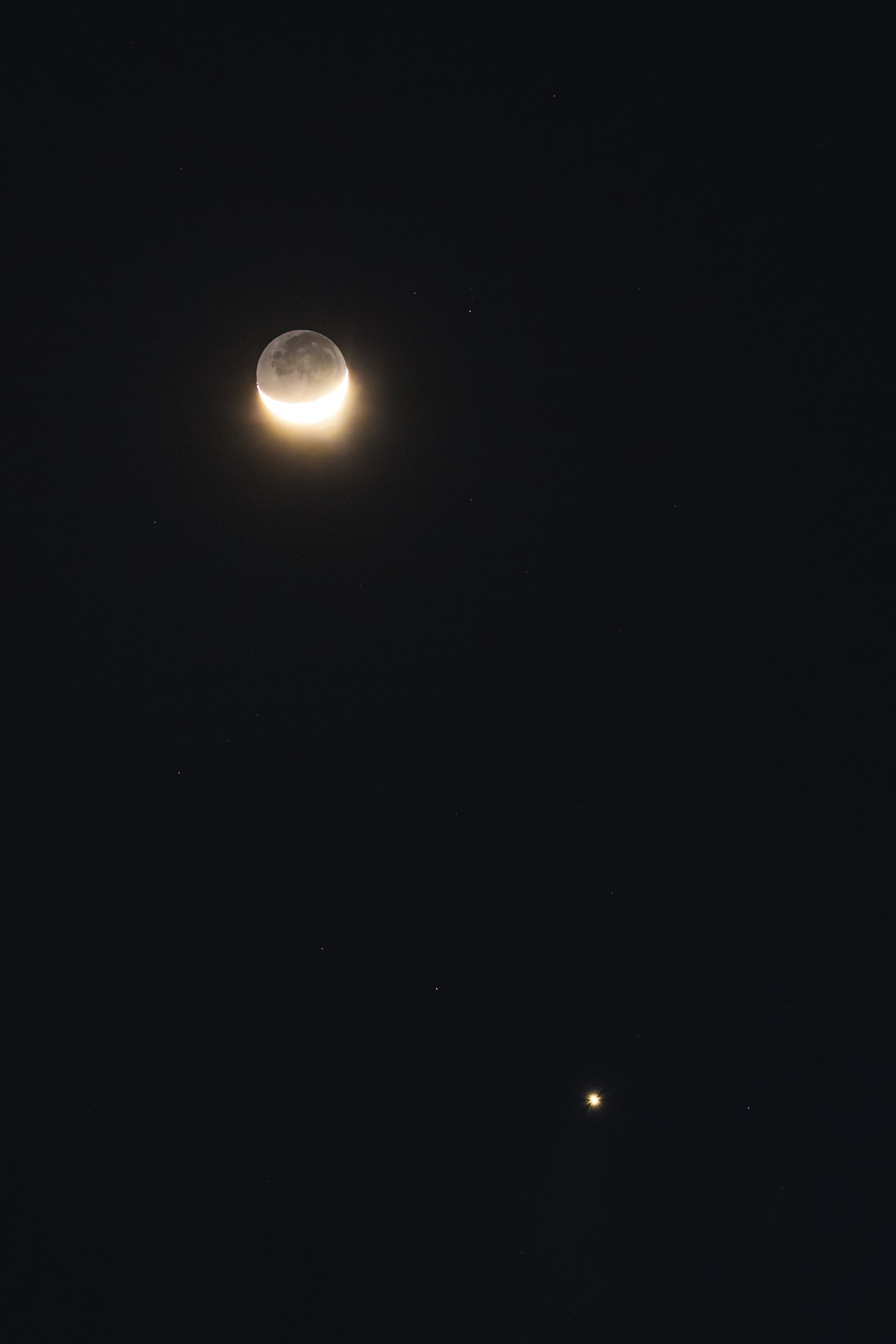 20250103 Moon + Venus