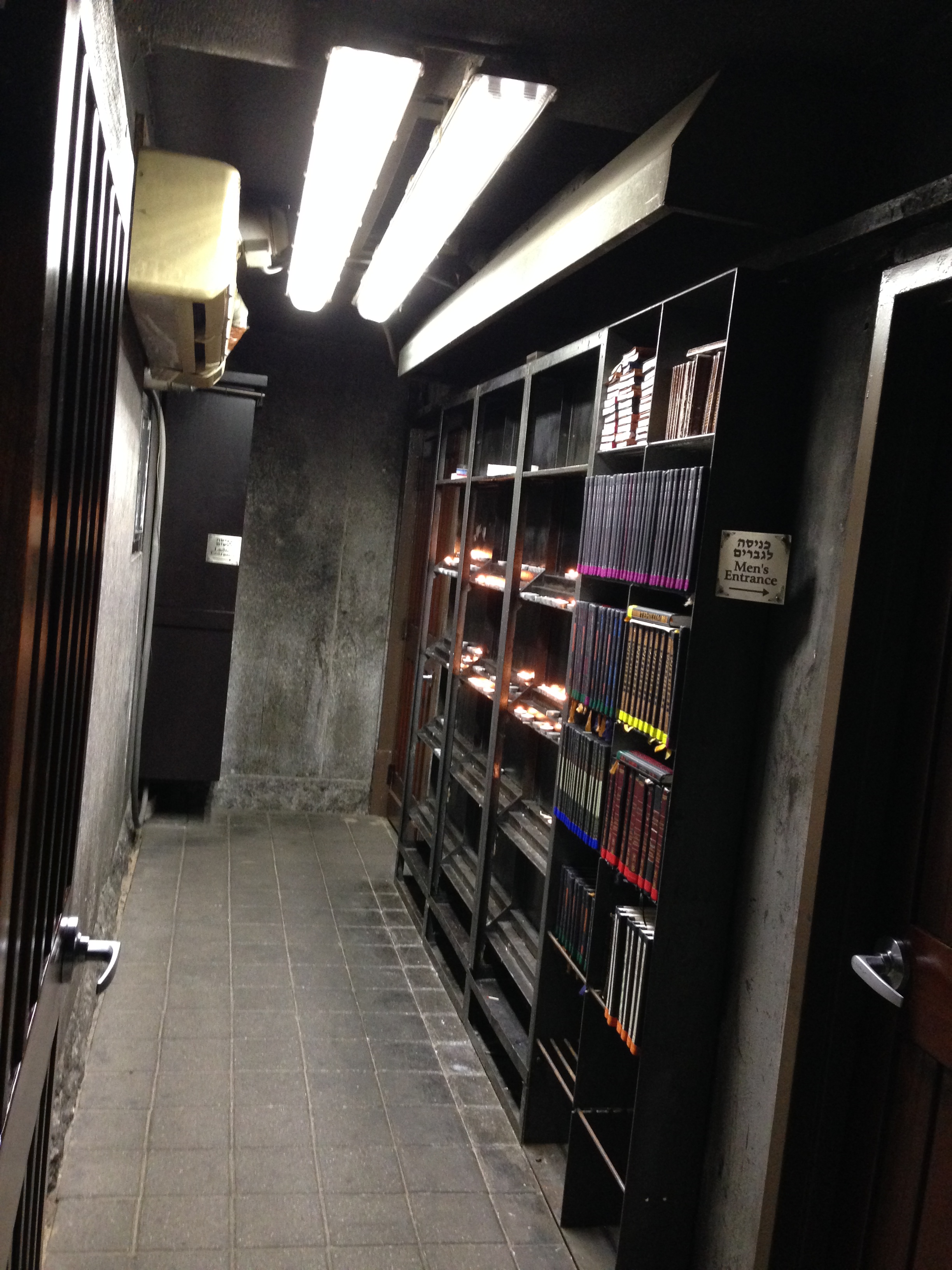 Entrance to the Ohel