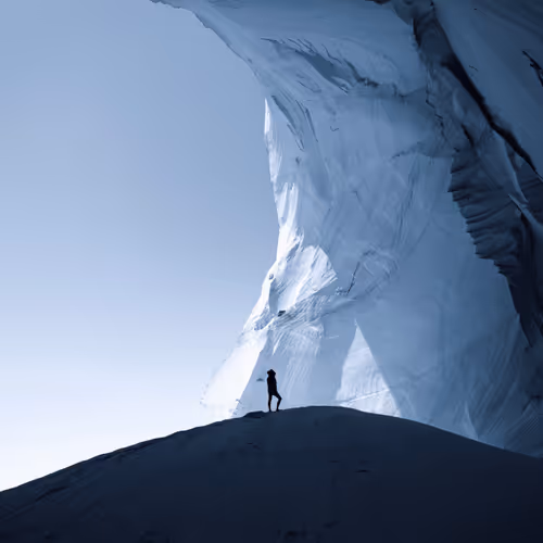 CHROMA: BLUE 009 //