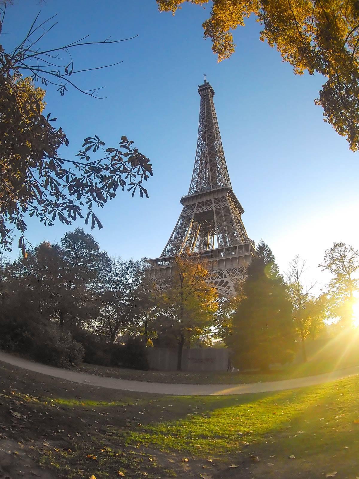 Autumn glow in Paris 🍂 #23