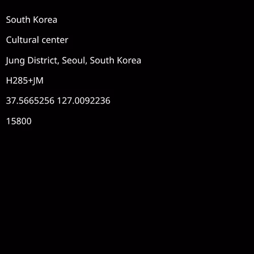 Fan of Dongdaemun Design Plaza (DDP)