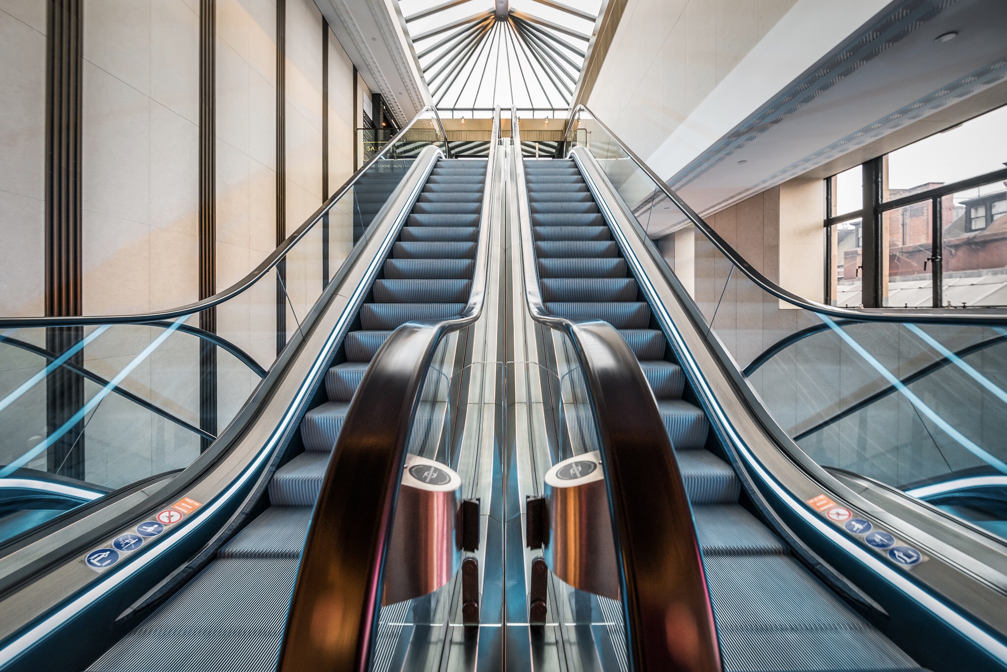 Escalator Fetish 3
