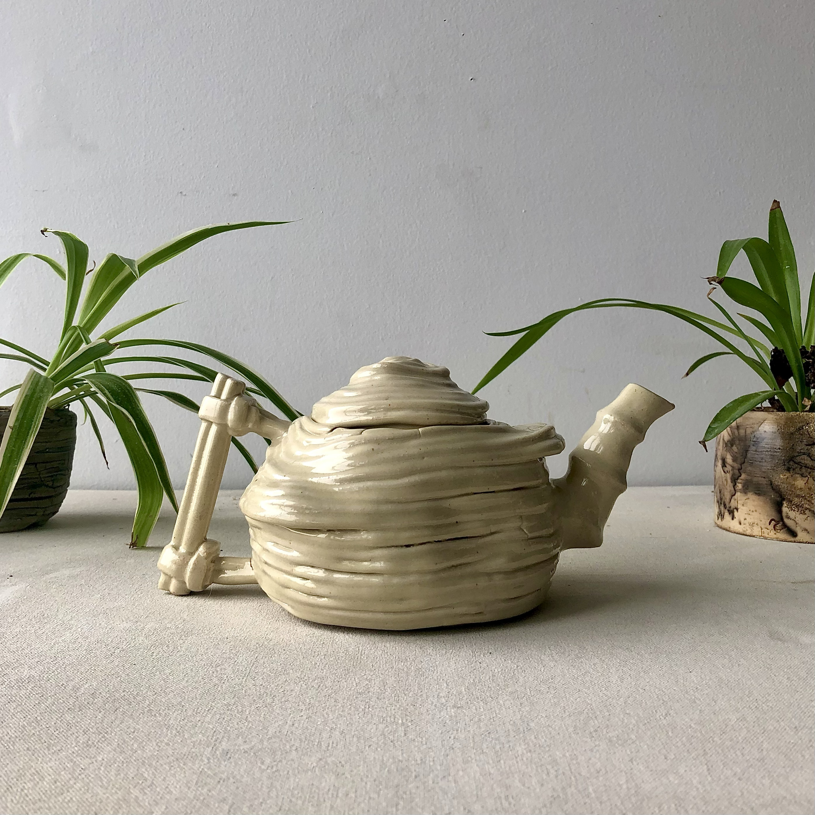 coils on coils - teapot