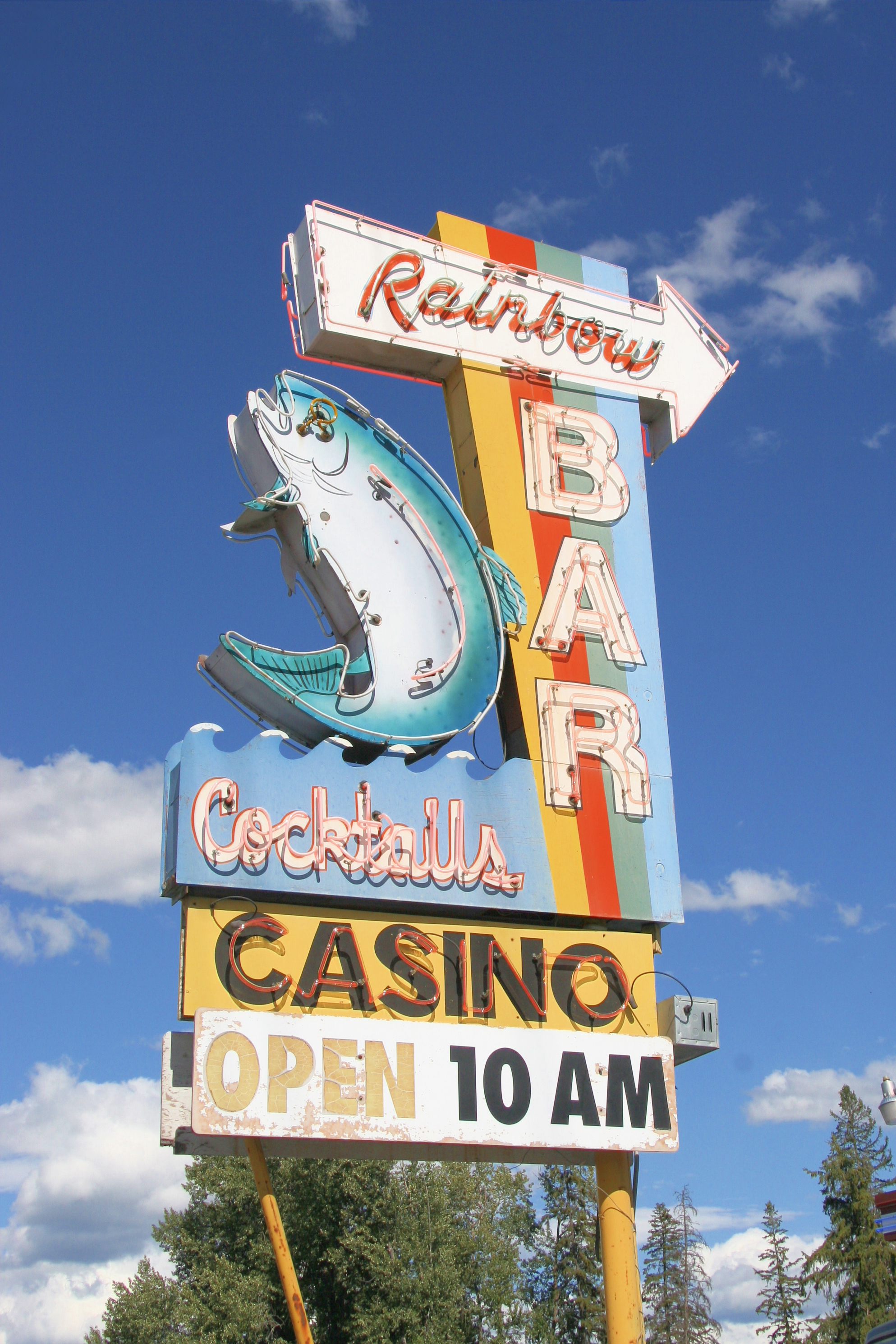 Rainbow Bar, Cocktails, Casino