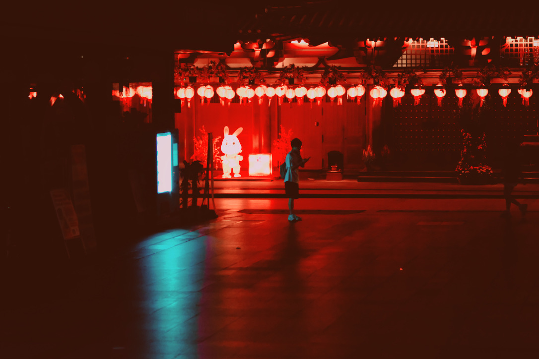 Neon Art Daily - 13 Oct 24