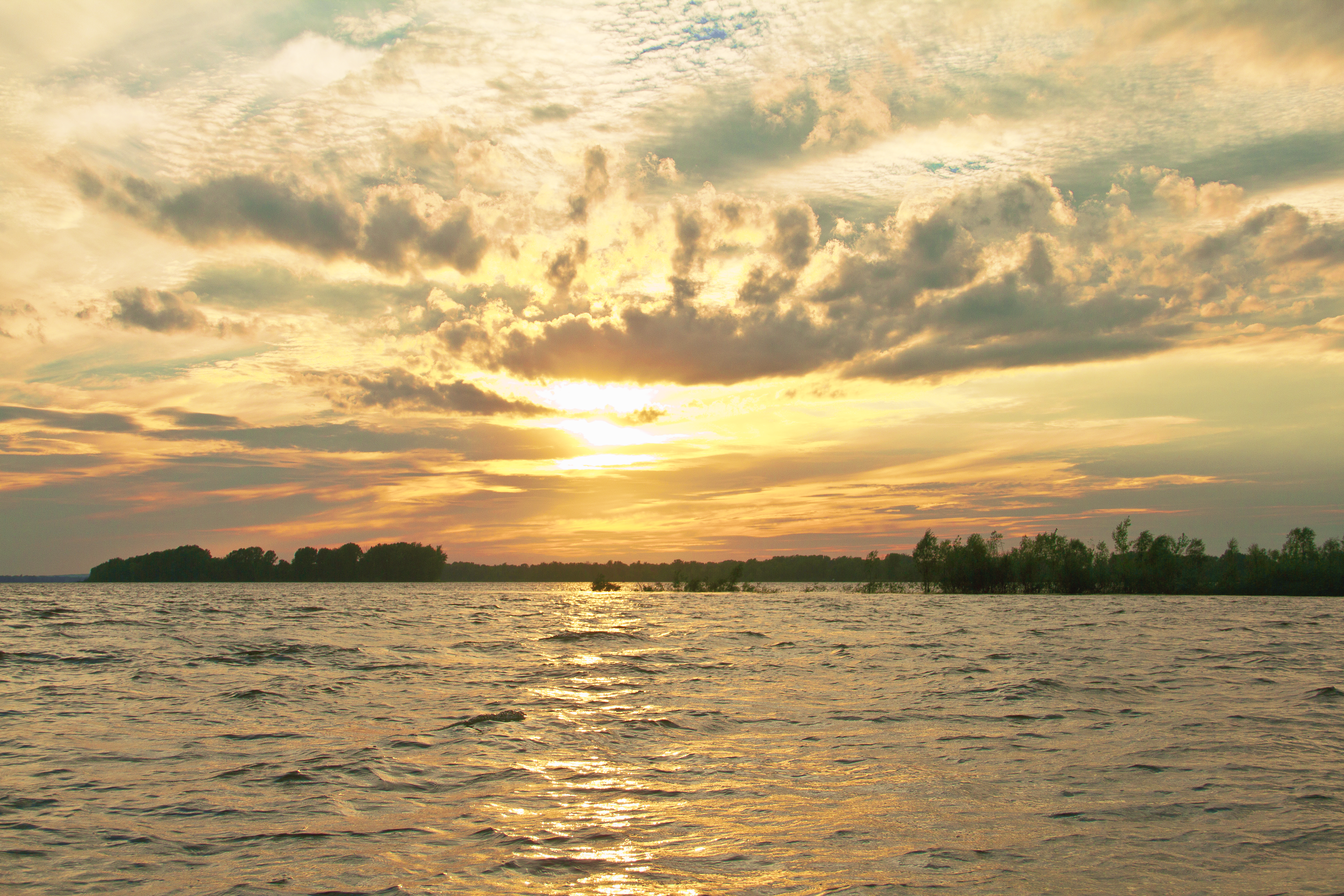 PICTURESQUE SCENERY 1520