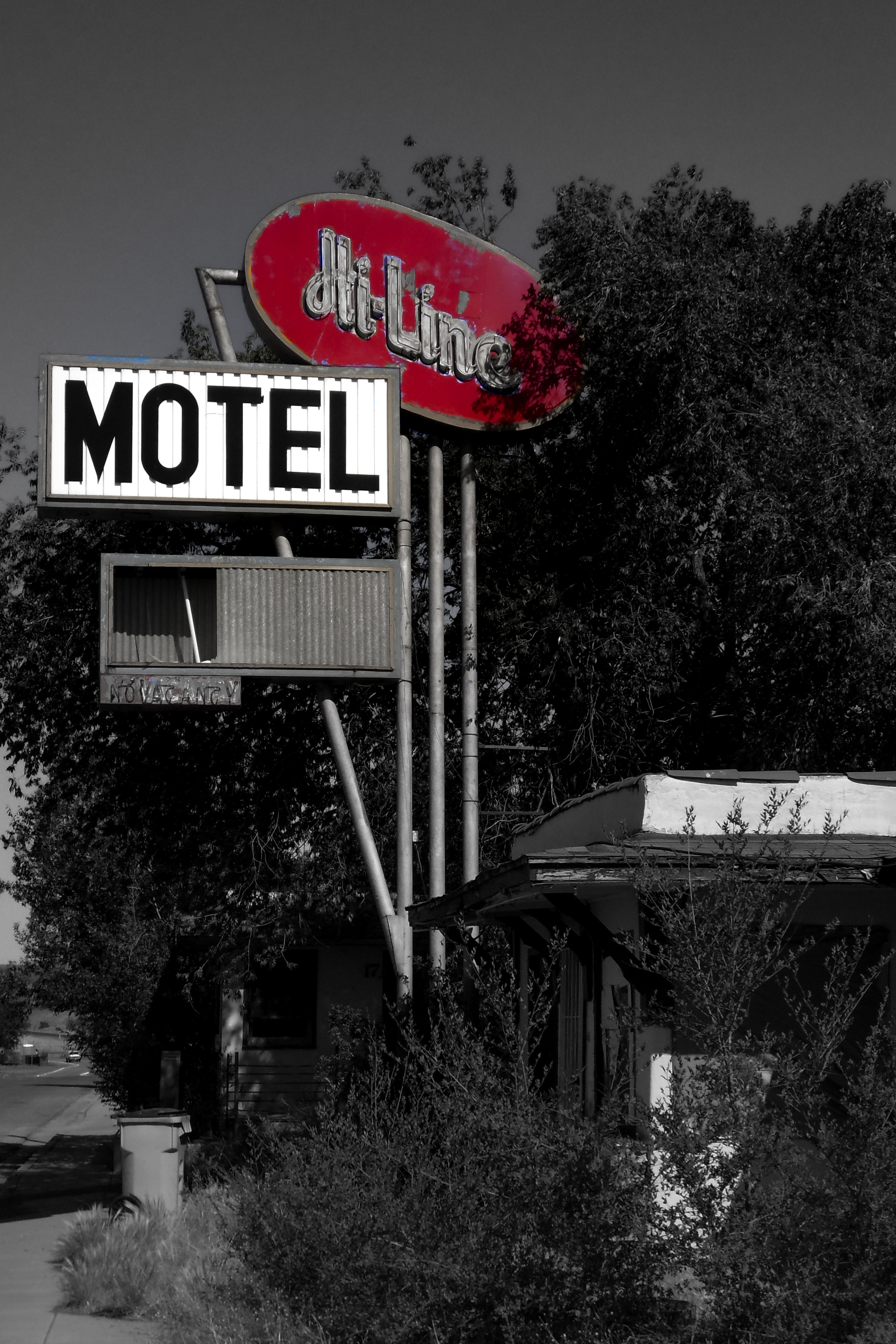 Hi-Line Motel