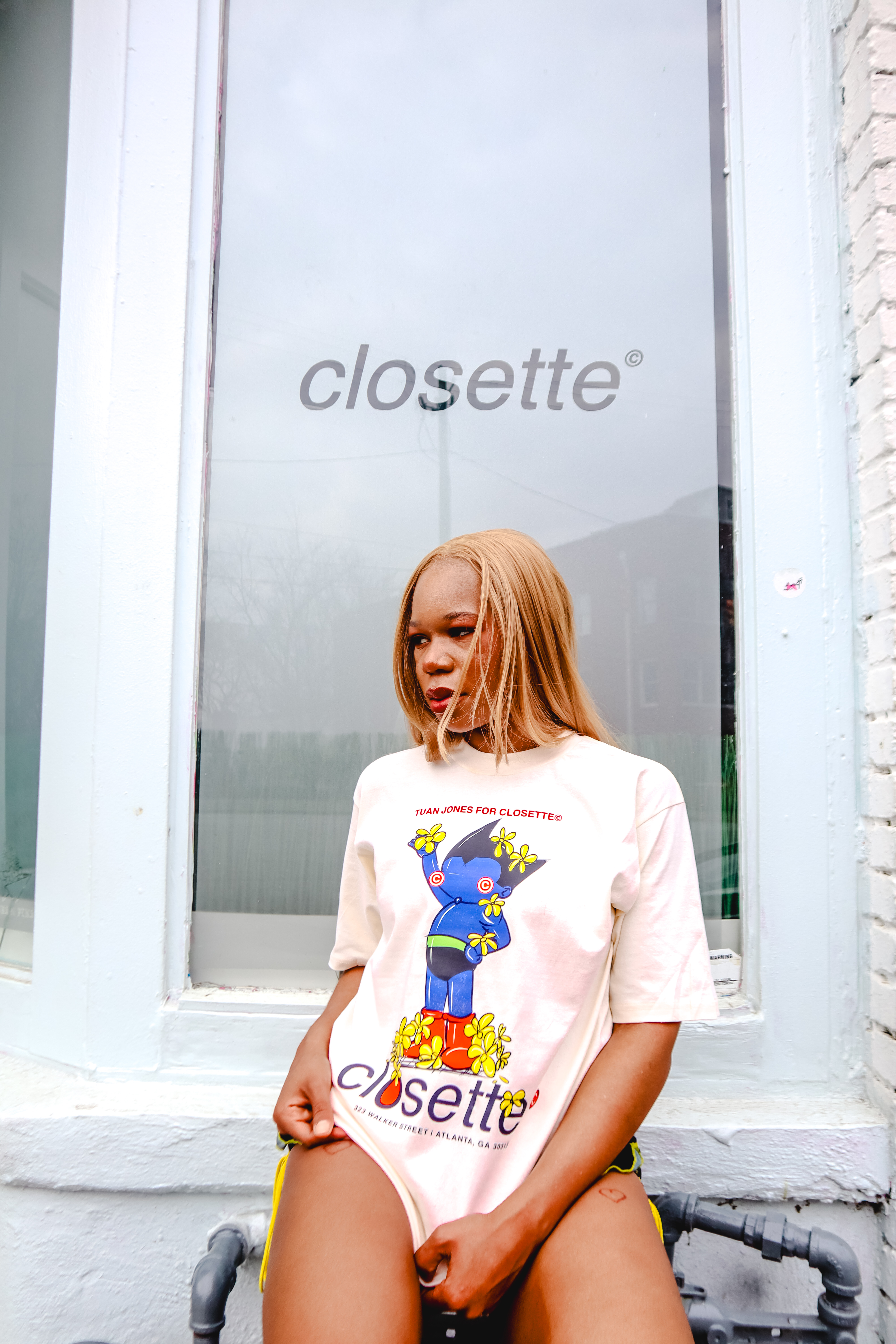 Tuan Jones for 𝙘𝙡𝙤𝙨𝙚𝙩𝙩𝙚©