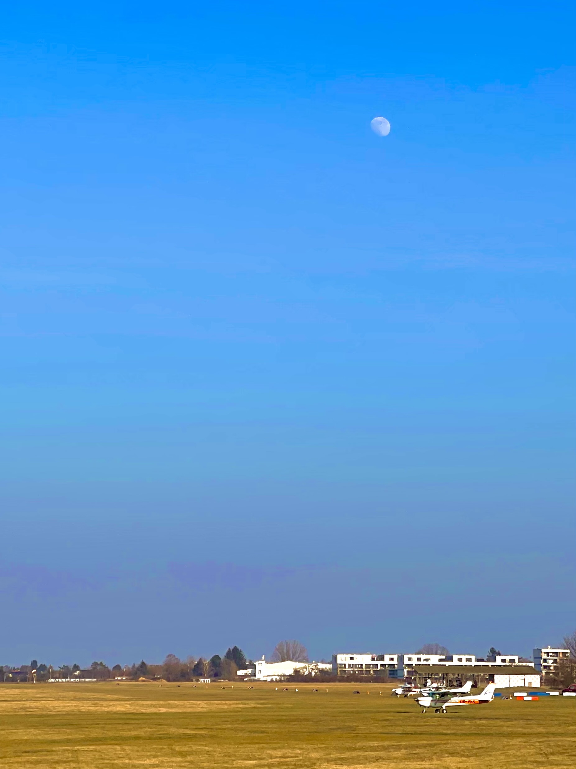 Flight time to the Moon