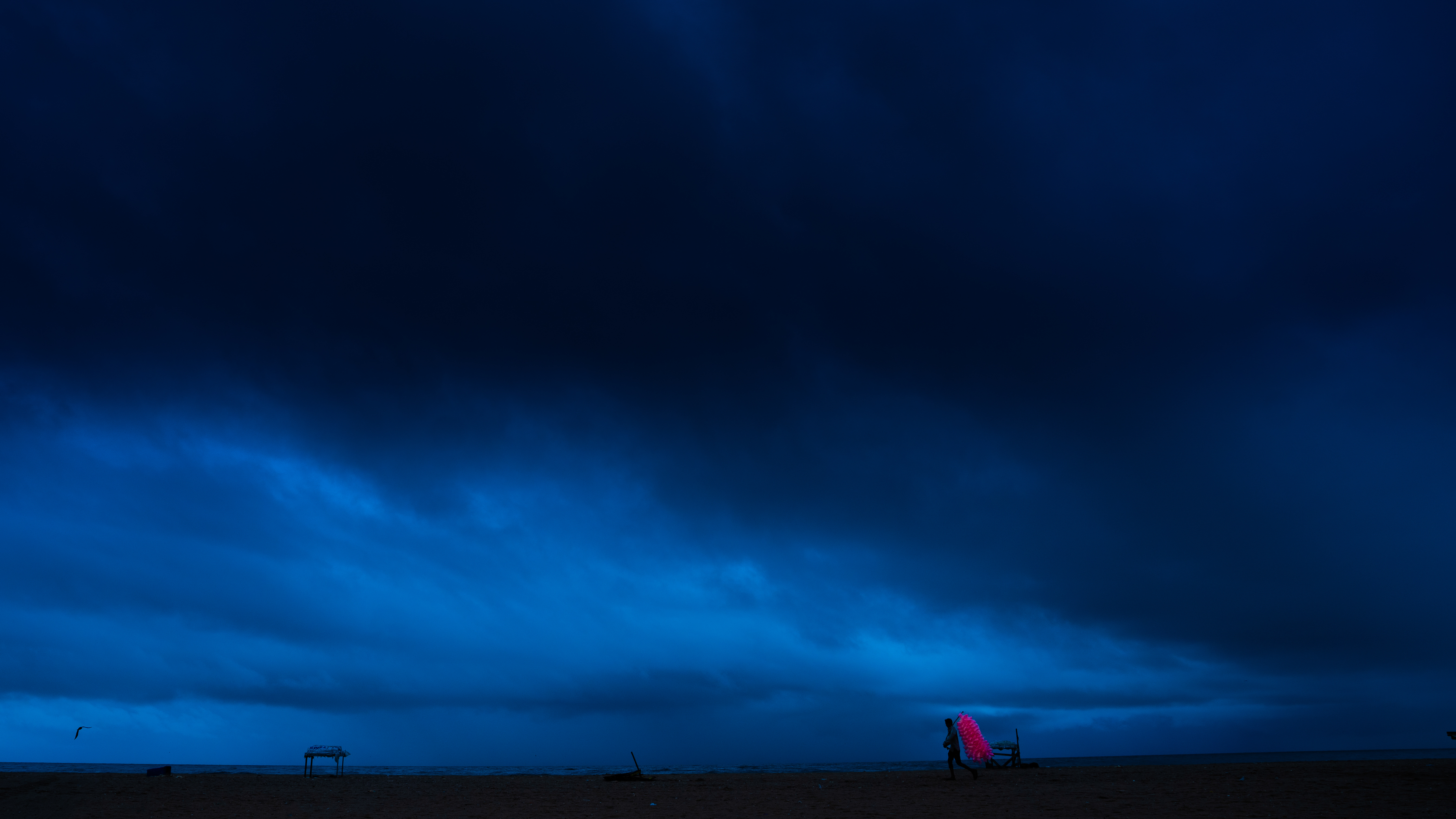 Monsoon mood 💙🩷