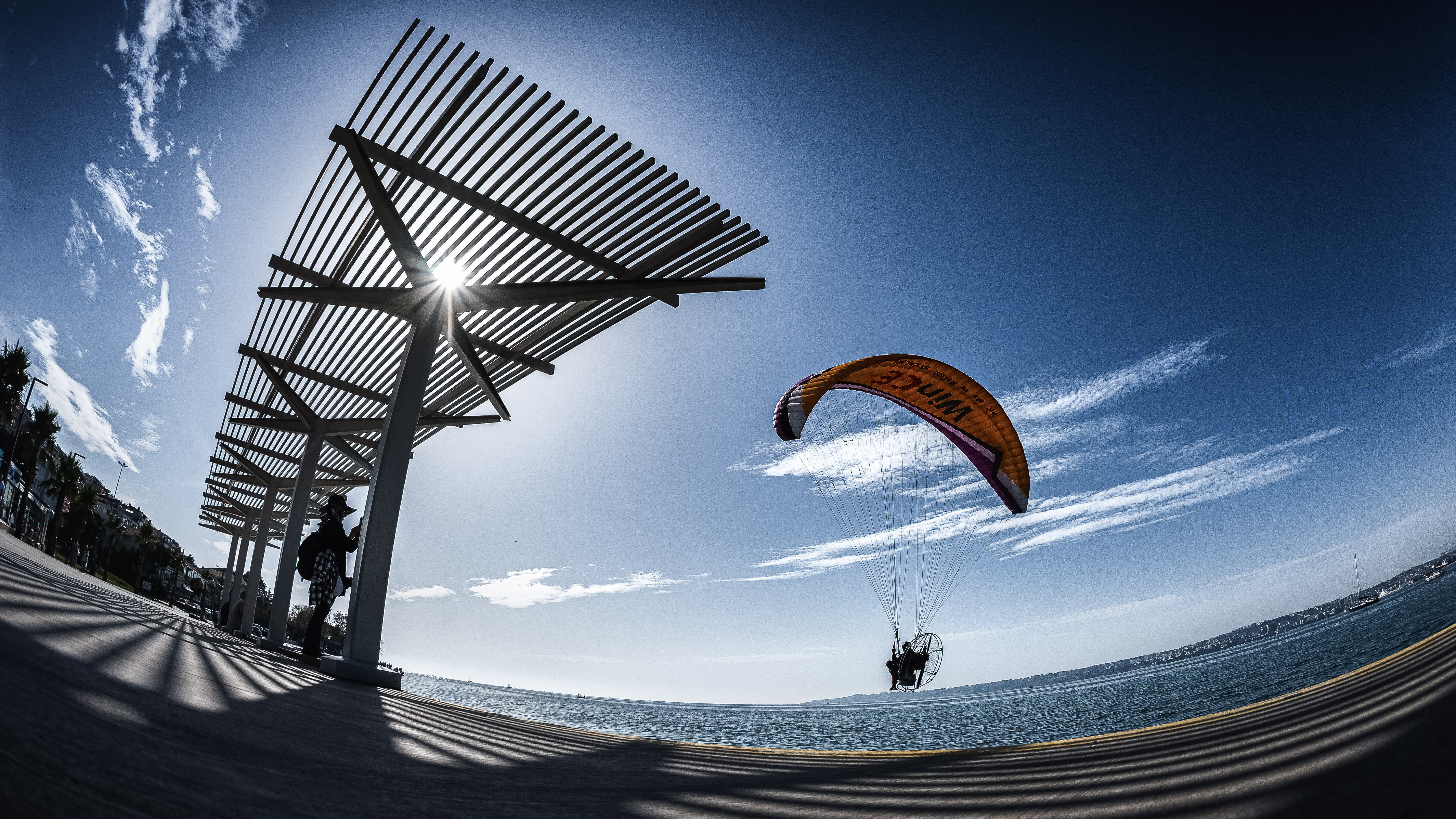 Flying in to weekend...