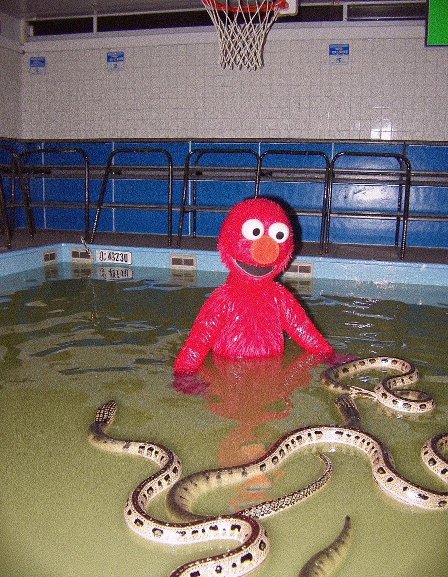 Slither_me_Elmo_