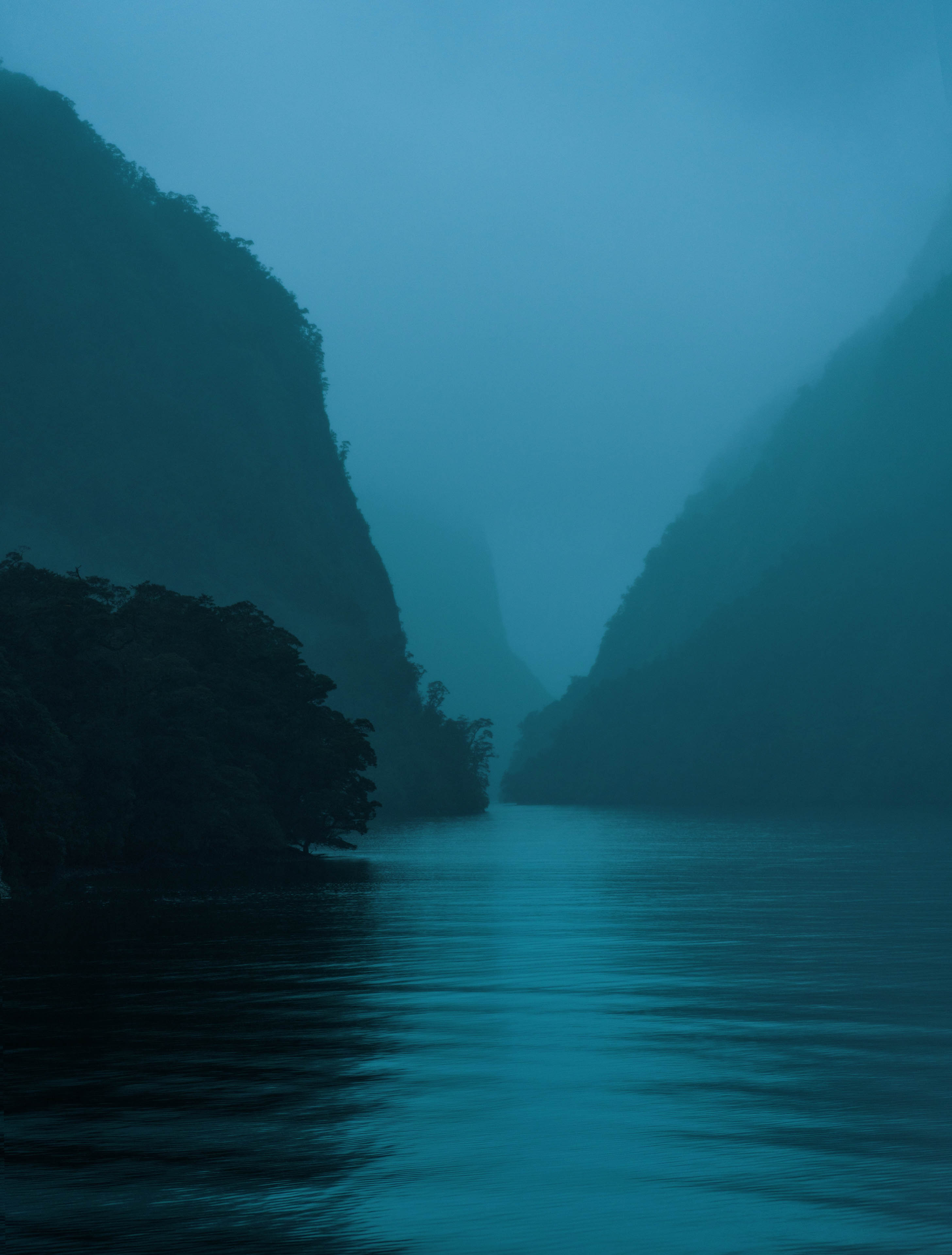 Morning in Dusky Sound #0535