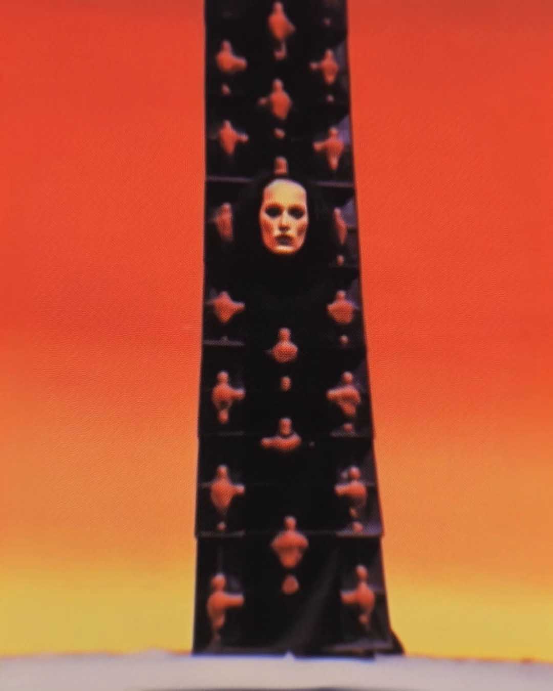 Alvaro Posadas - The Deep