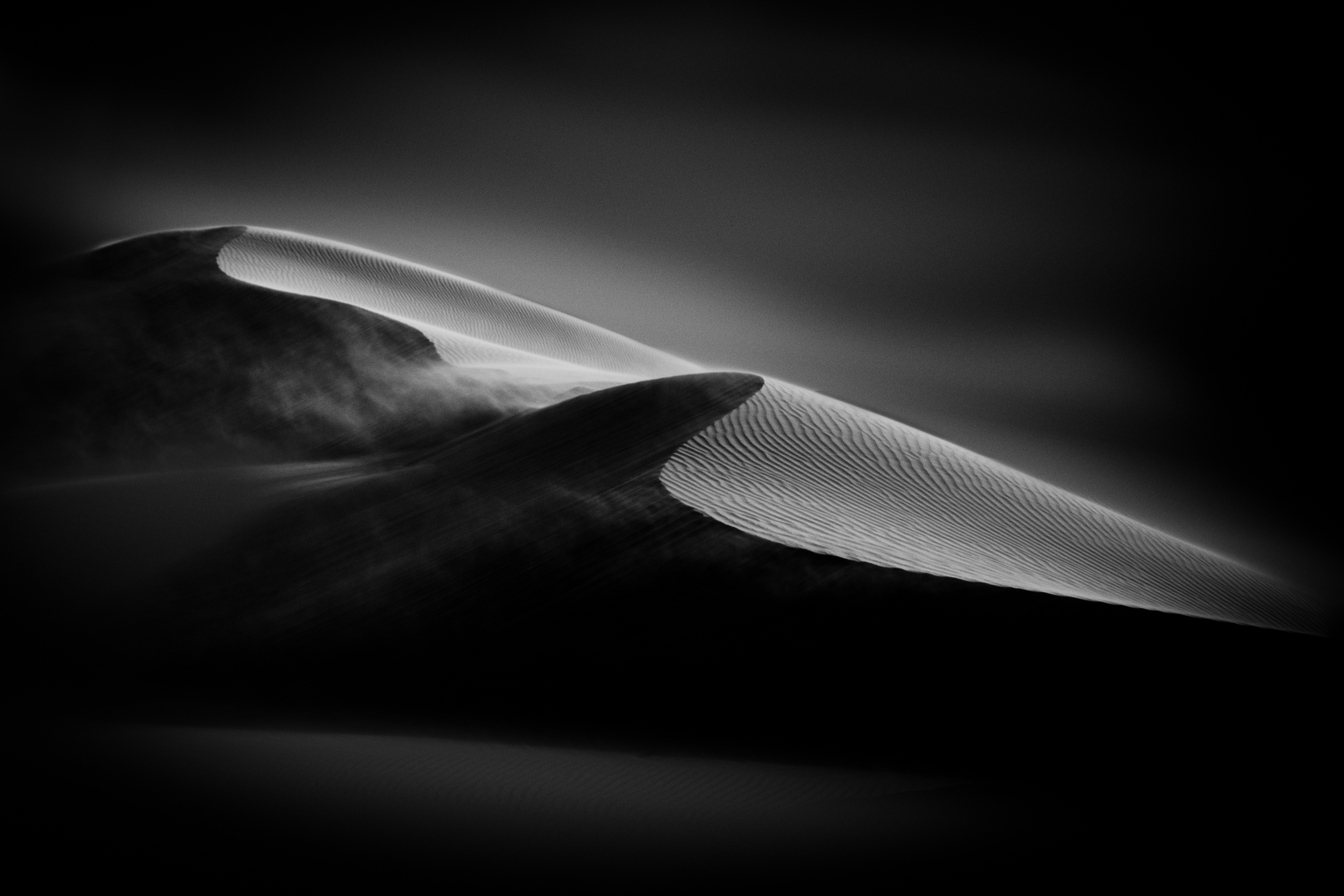 Dark Desert 01