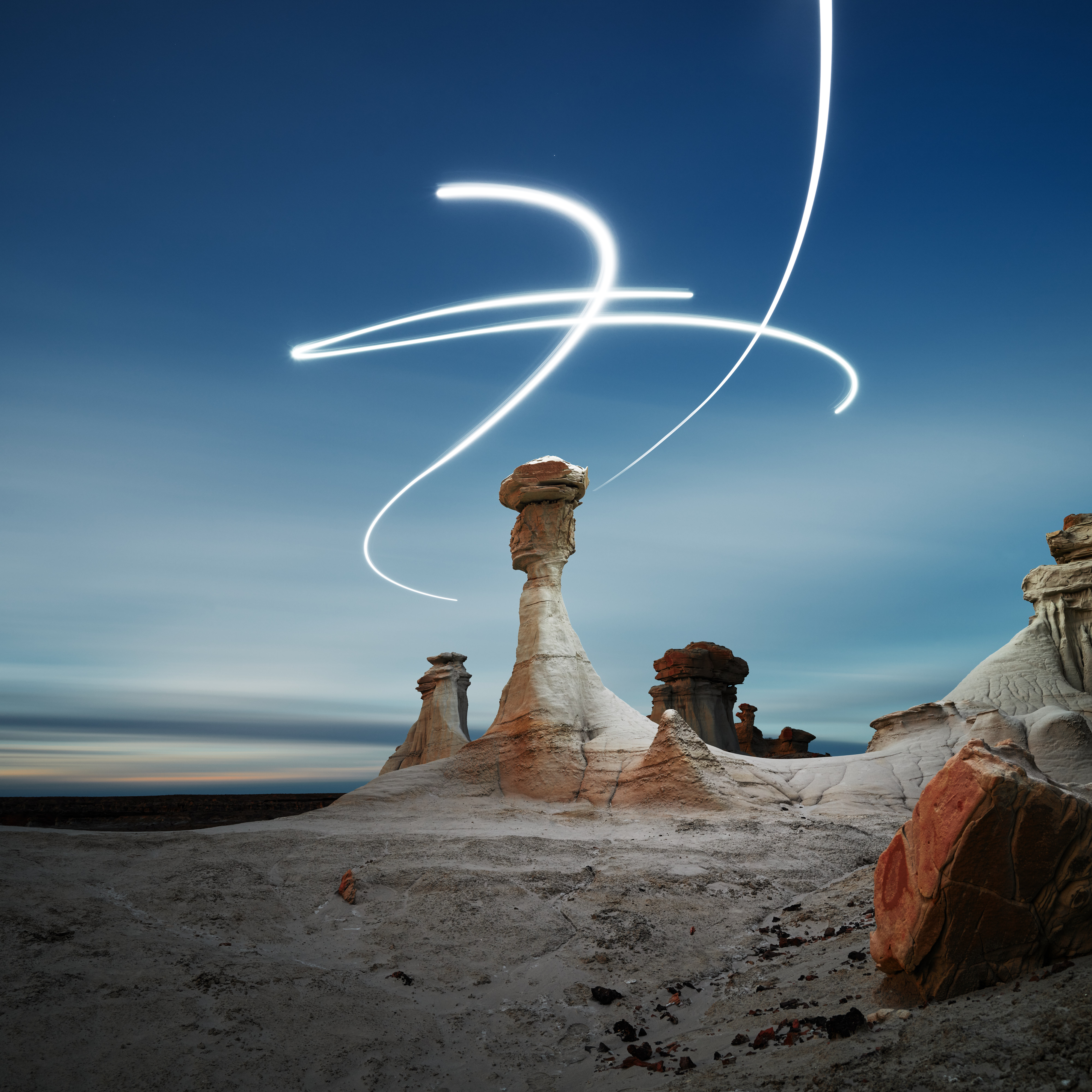 Aeroglyph Variations #41 by Reuben Wu