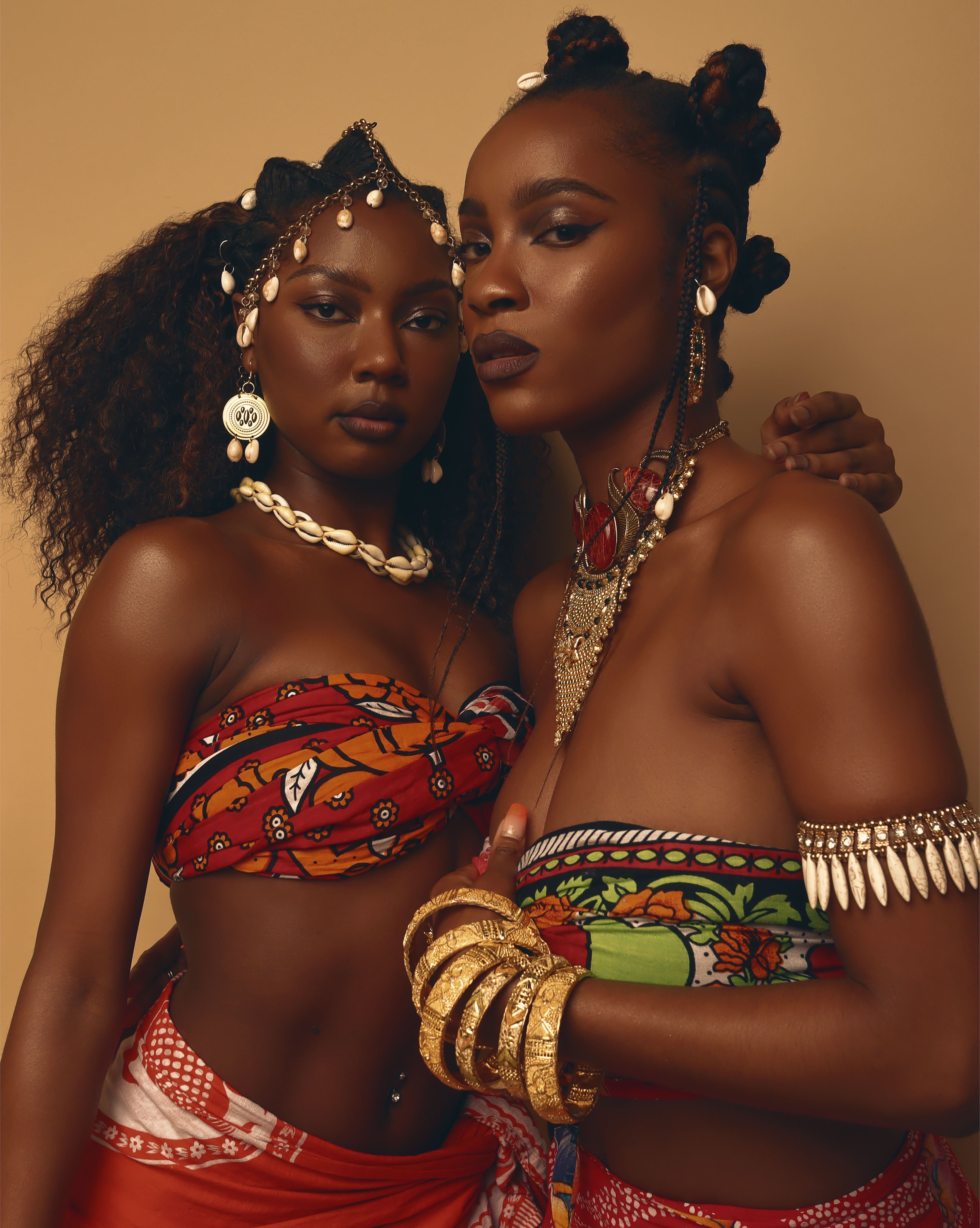 DAHOMEY-SISTAS-II #2/9