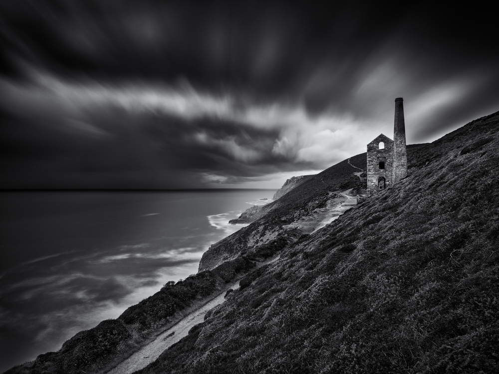 GONE ARE THE GLORY DAYS