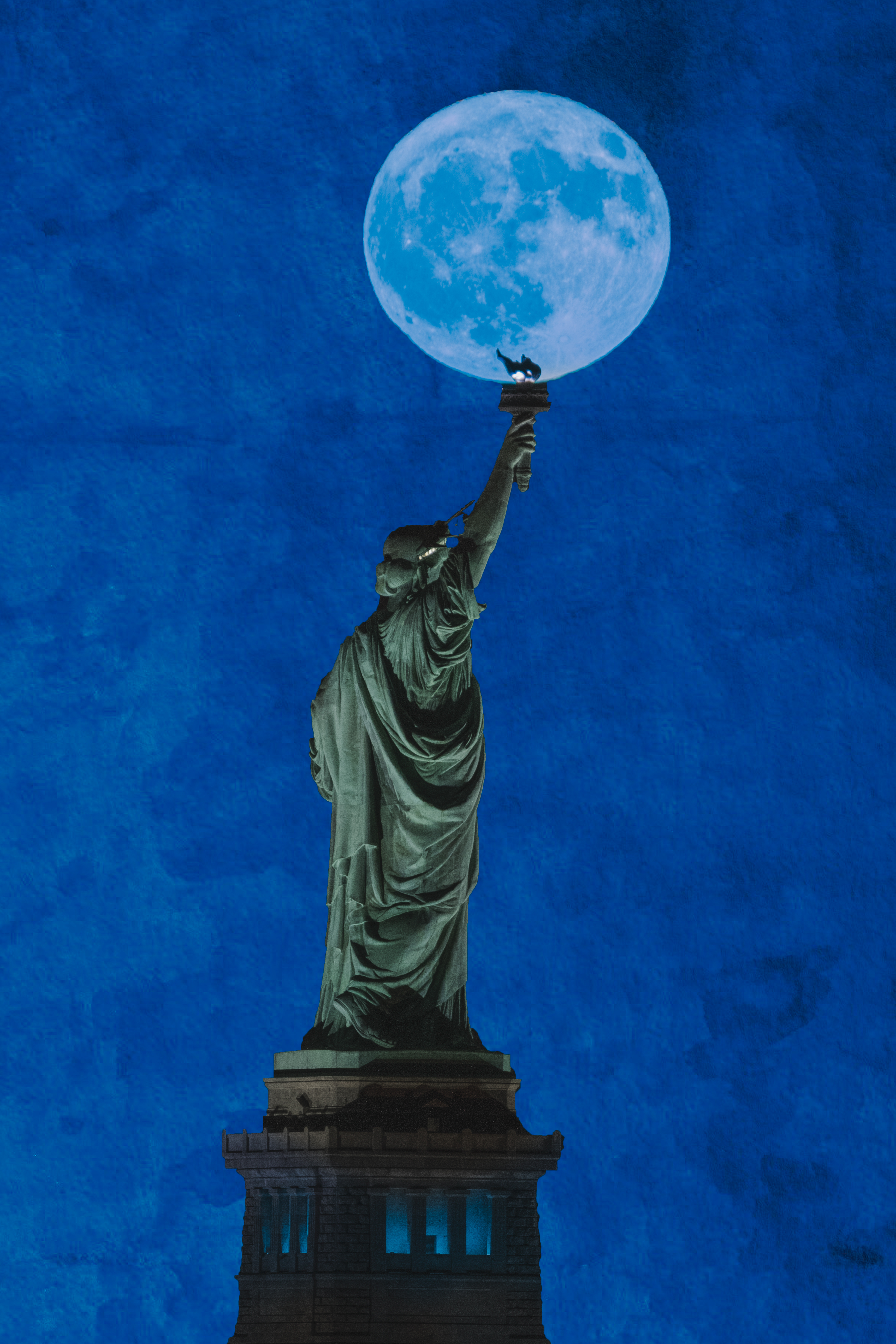 Trick Or Treat? #8/33