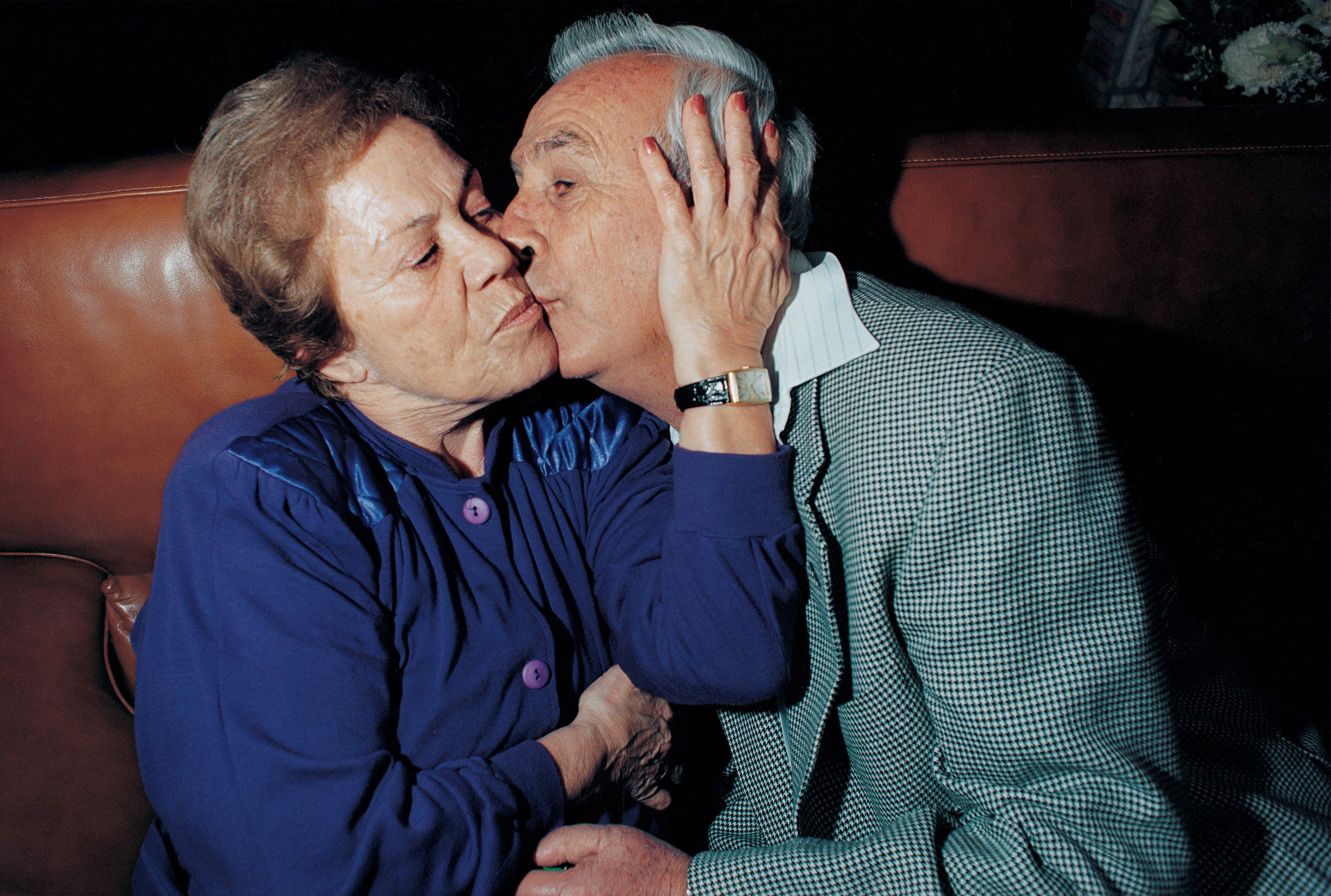 Closer - Grandparents kiss, 1998