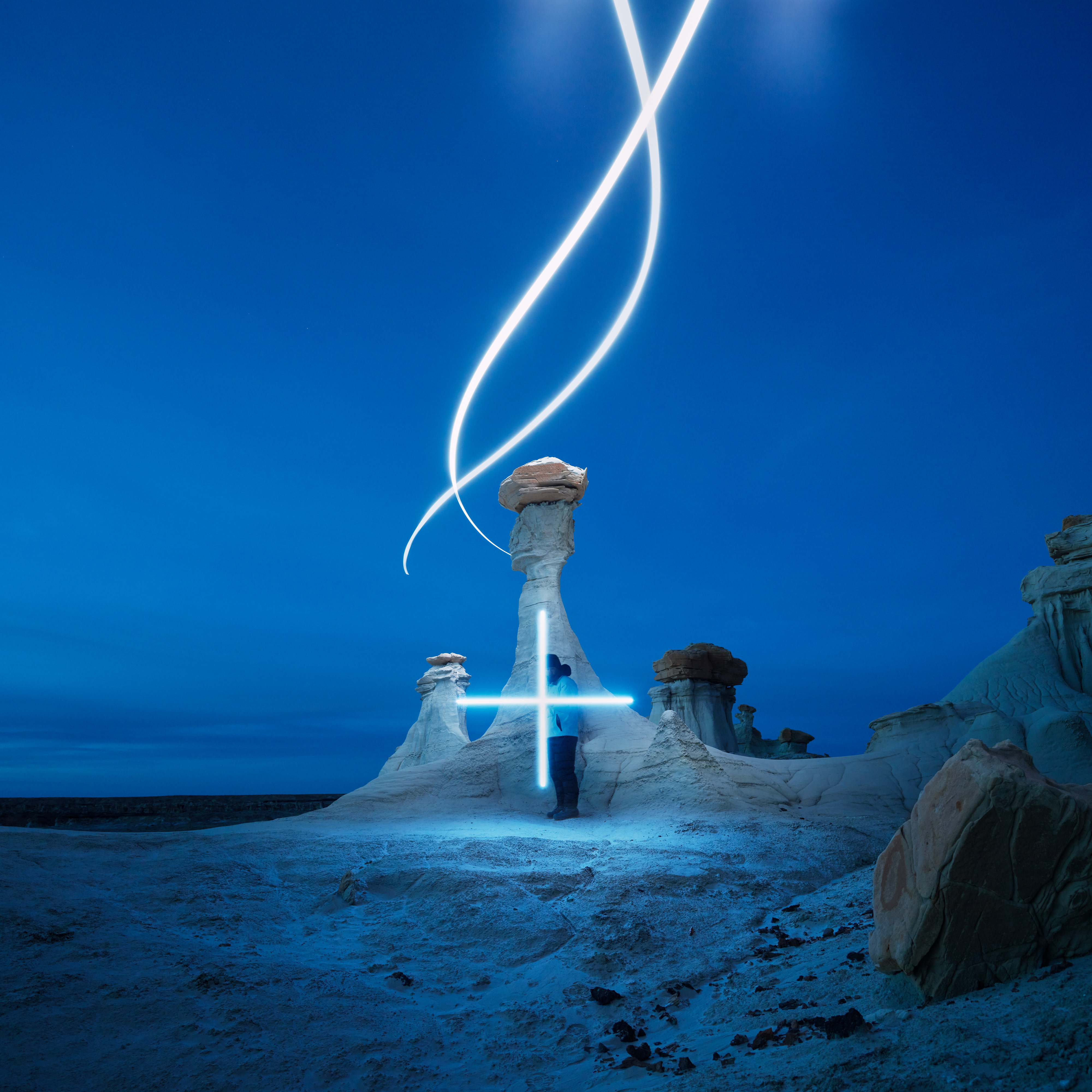 Aeroglyph Variations #55 by Reuben Wu