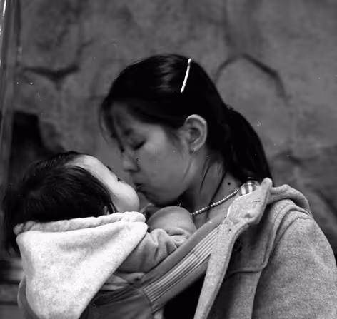 Subway_Mom and Child