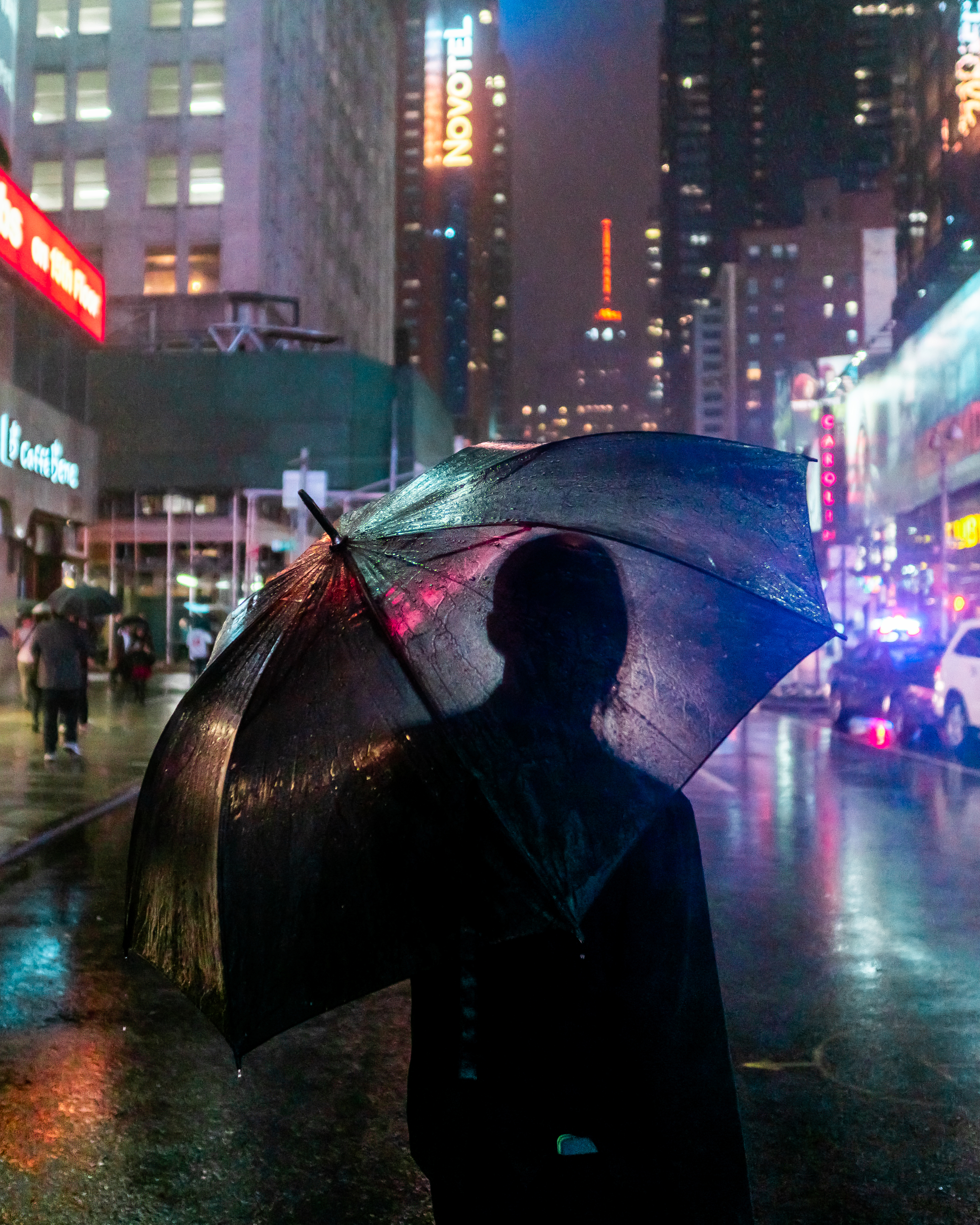 Neo Noir New York: Silent Solitude 