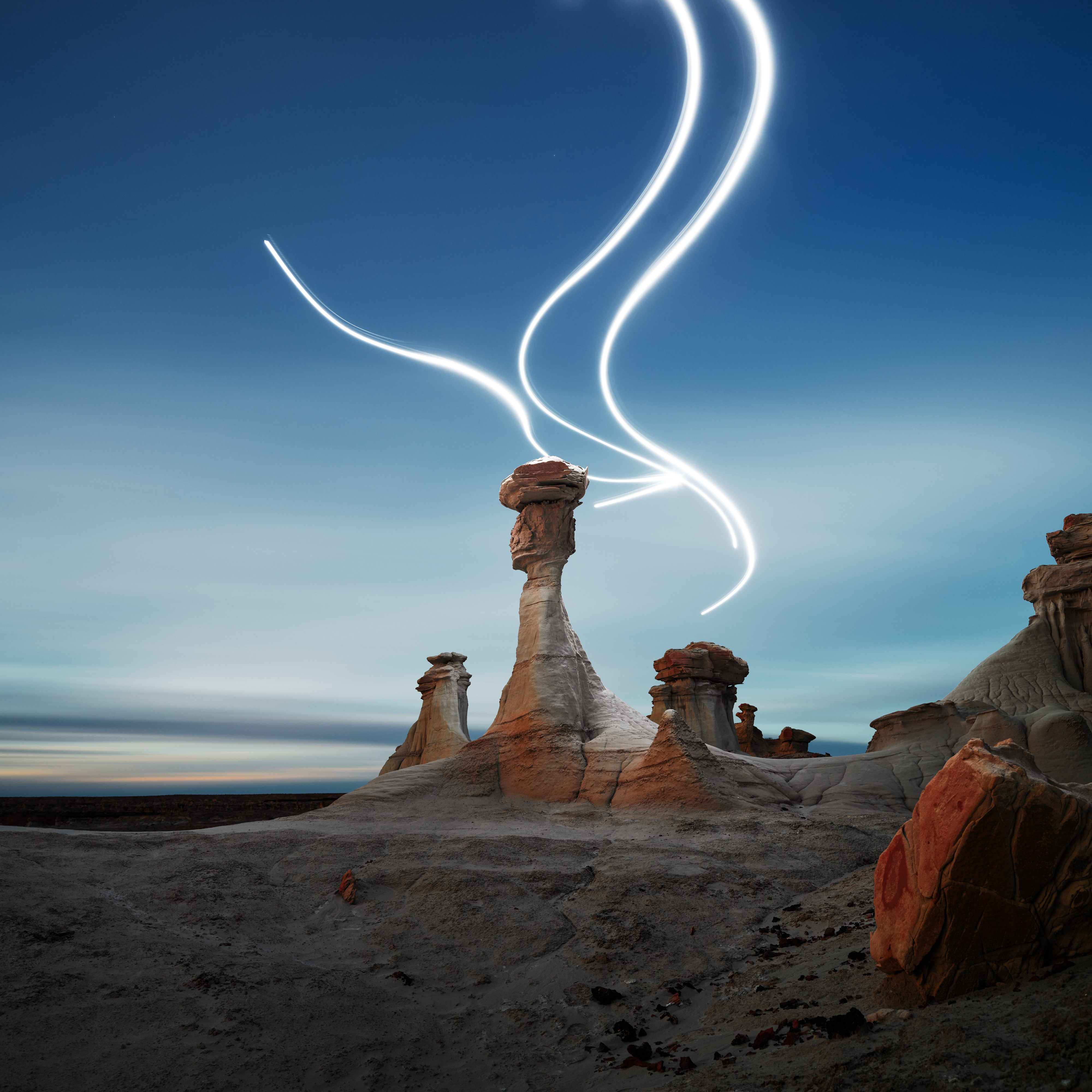Aeroglyph Variations #44 by Reuben Wu