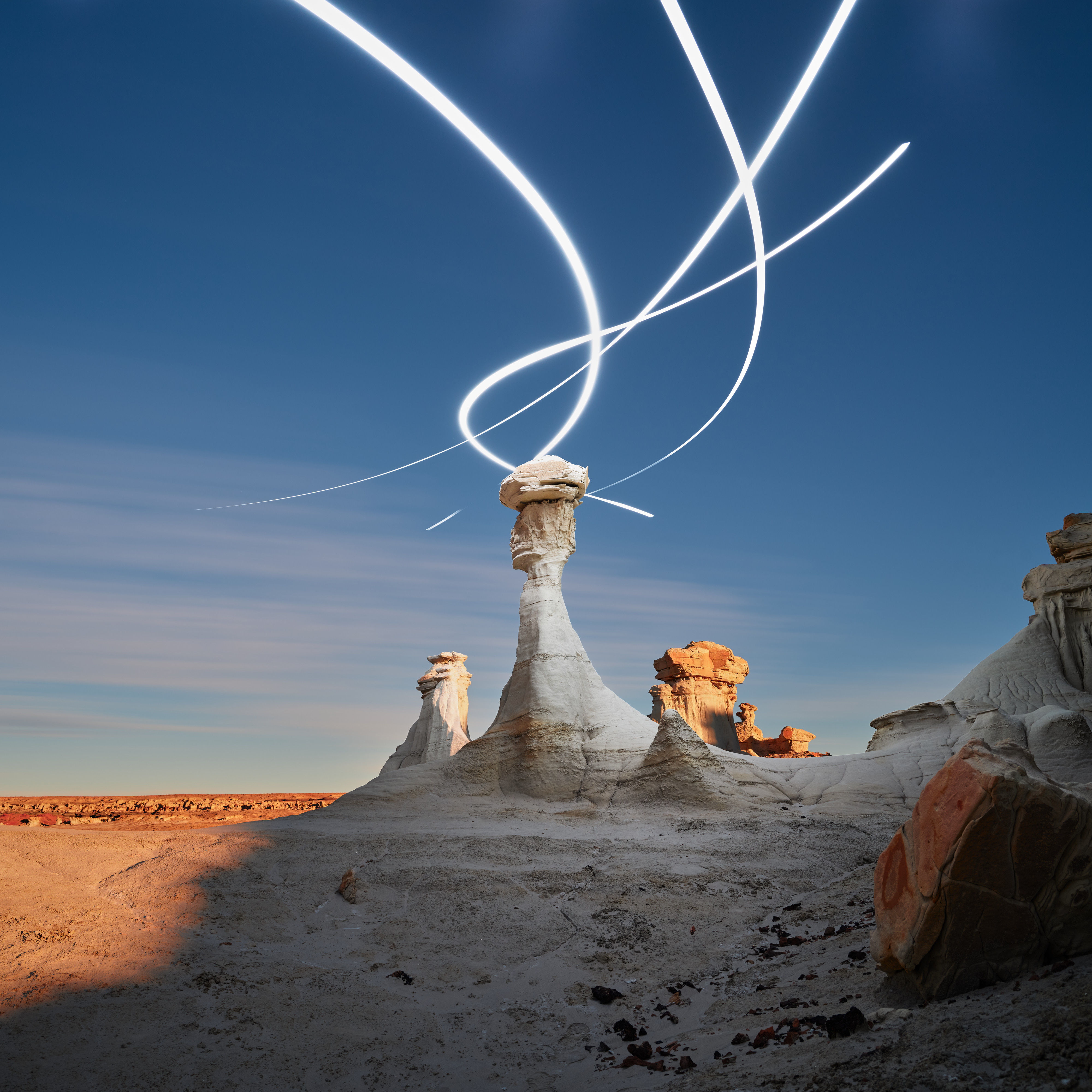 Aeroglyph Variations #25 by Reuben Wu