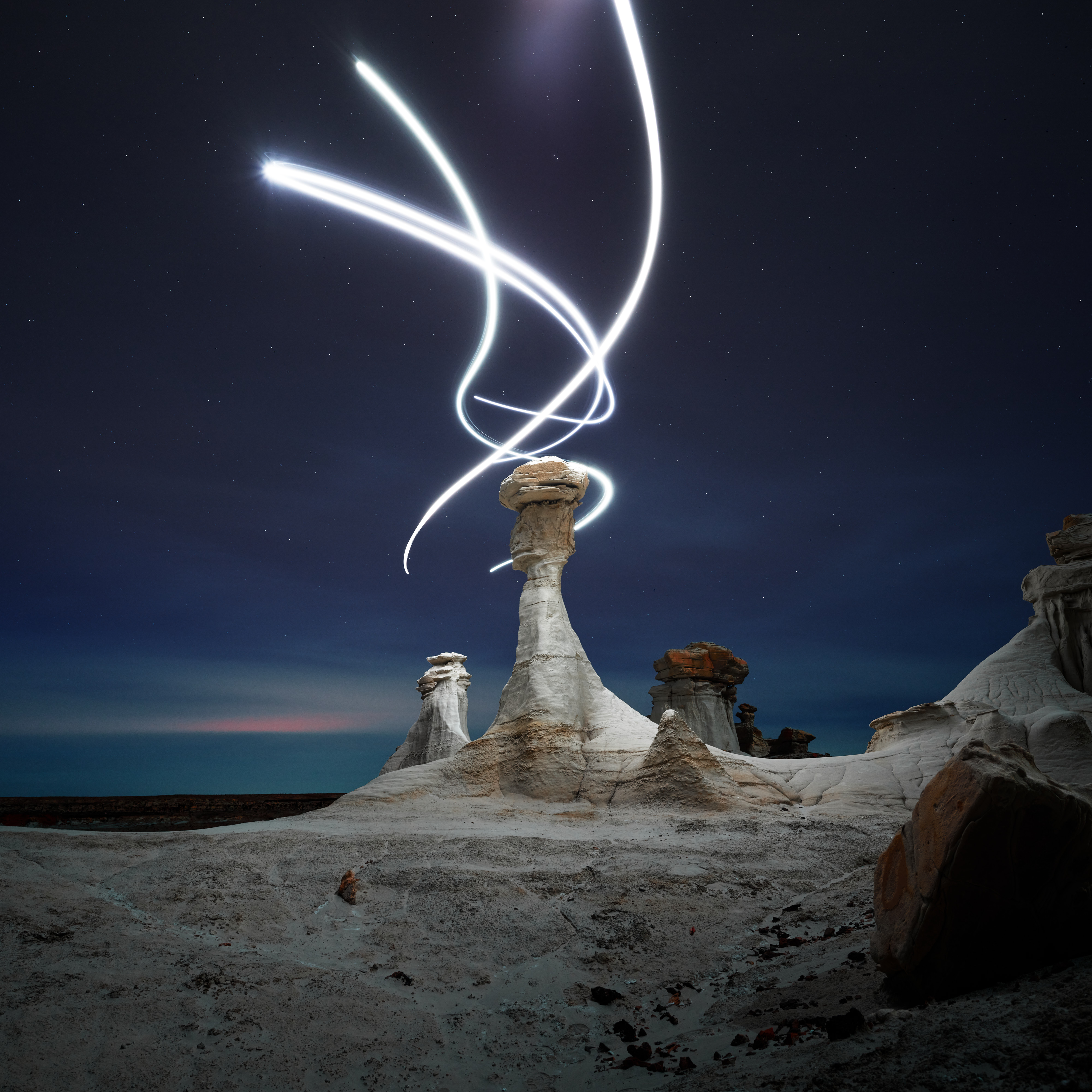 Aeroglyph Variations #46 by Reuben Wu