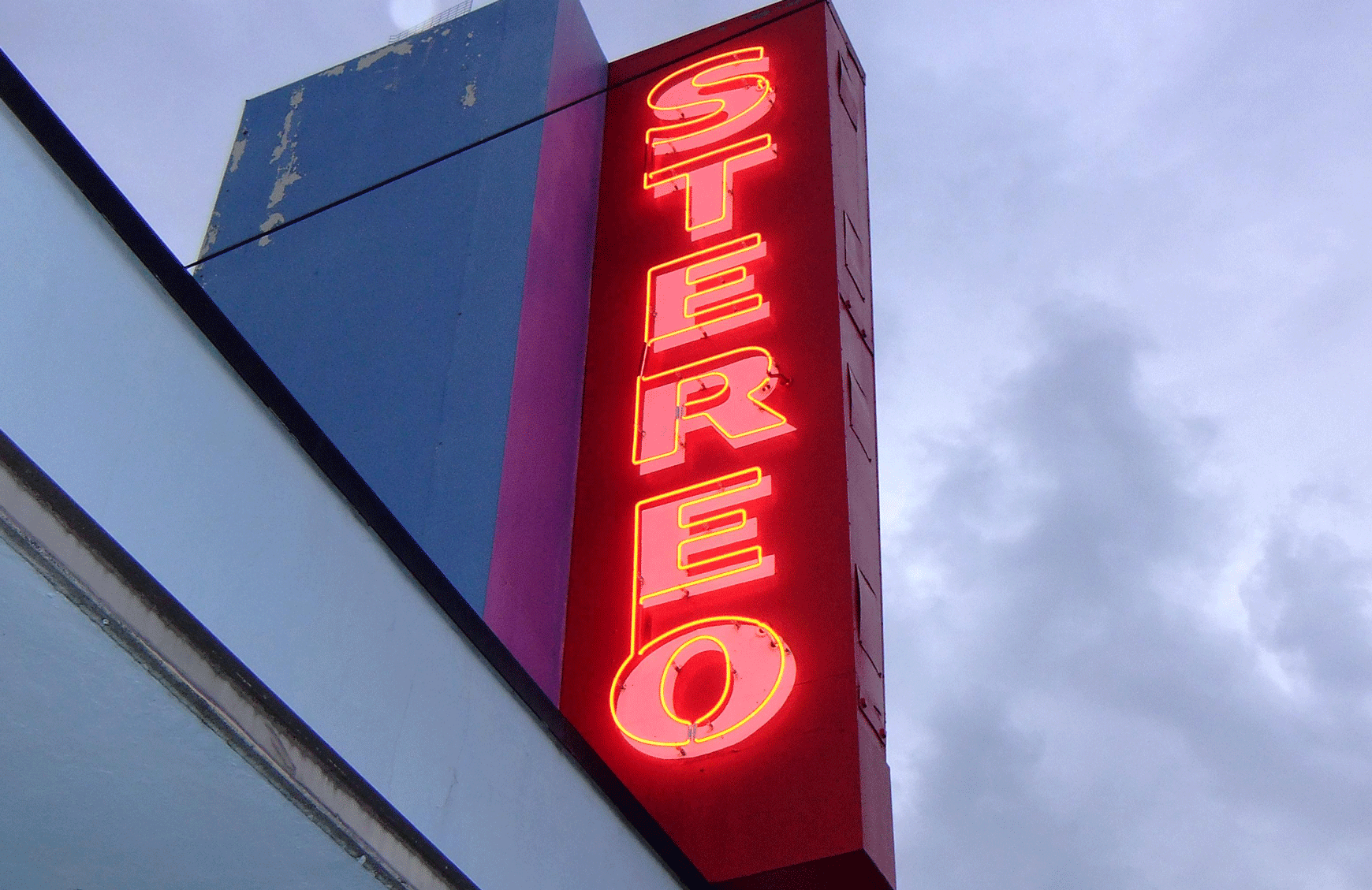 StereoStereo