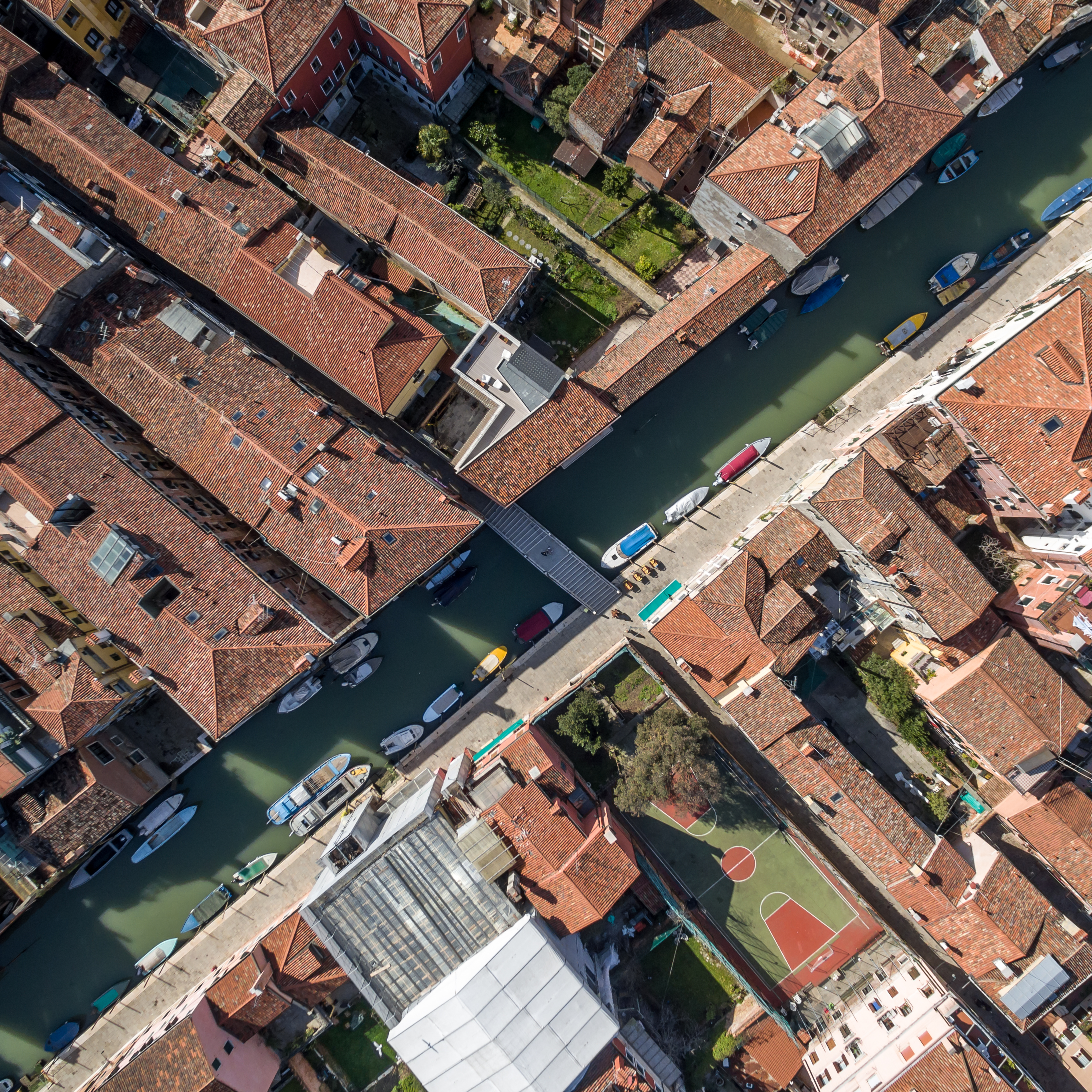 Crossings (Venice) 12/25