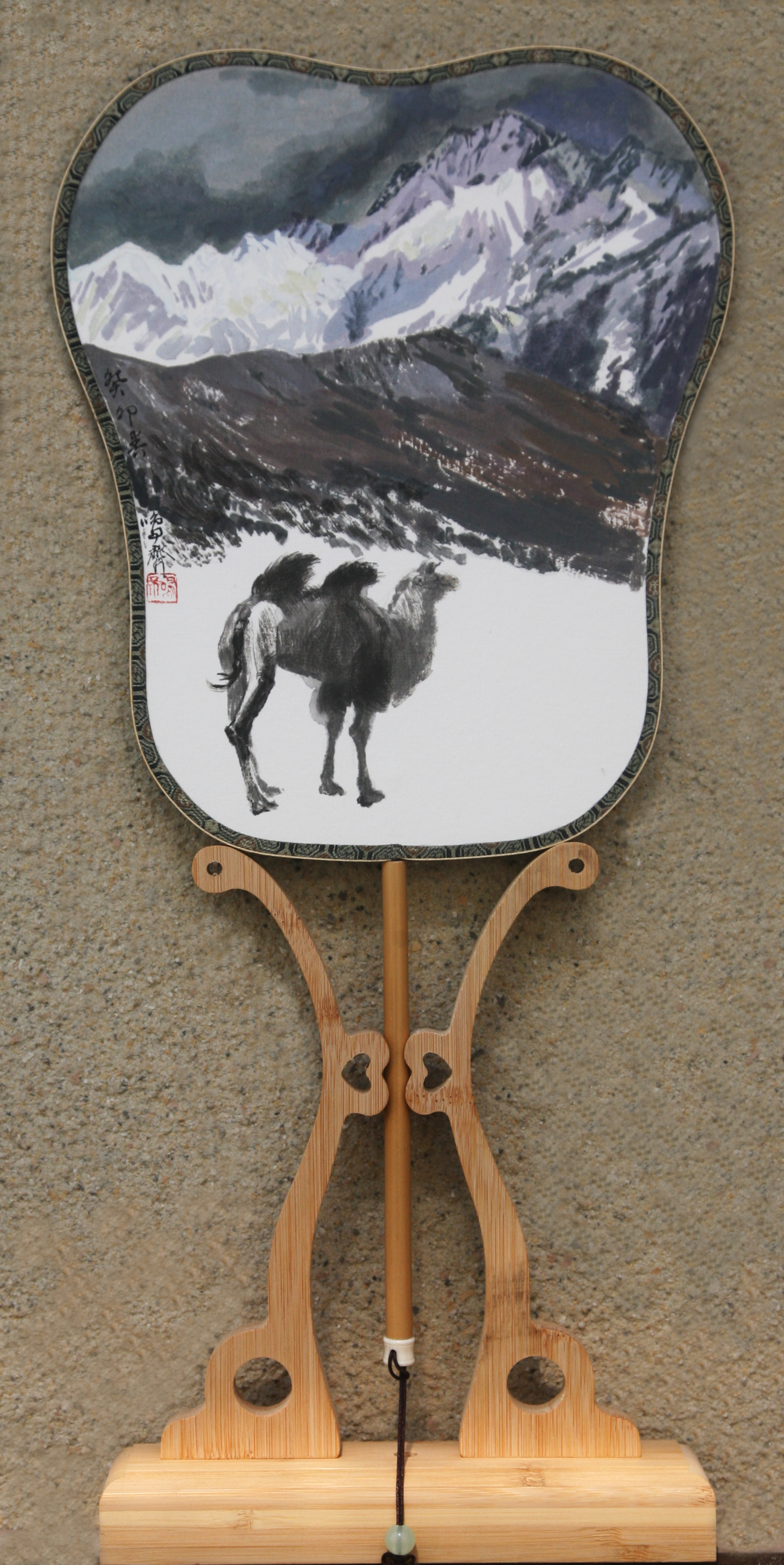 Drifting thoughts scatter with the wind afar