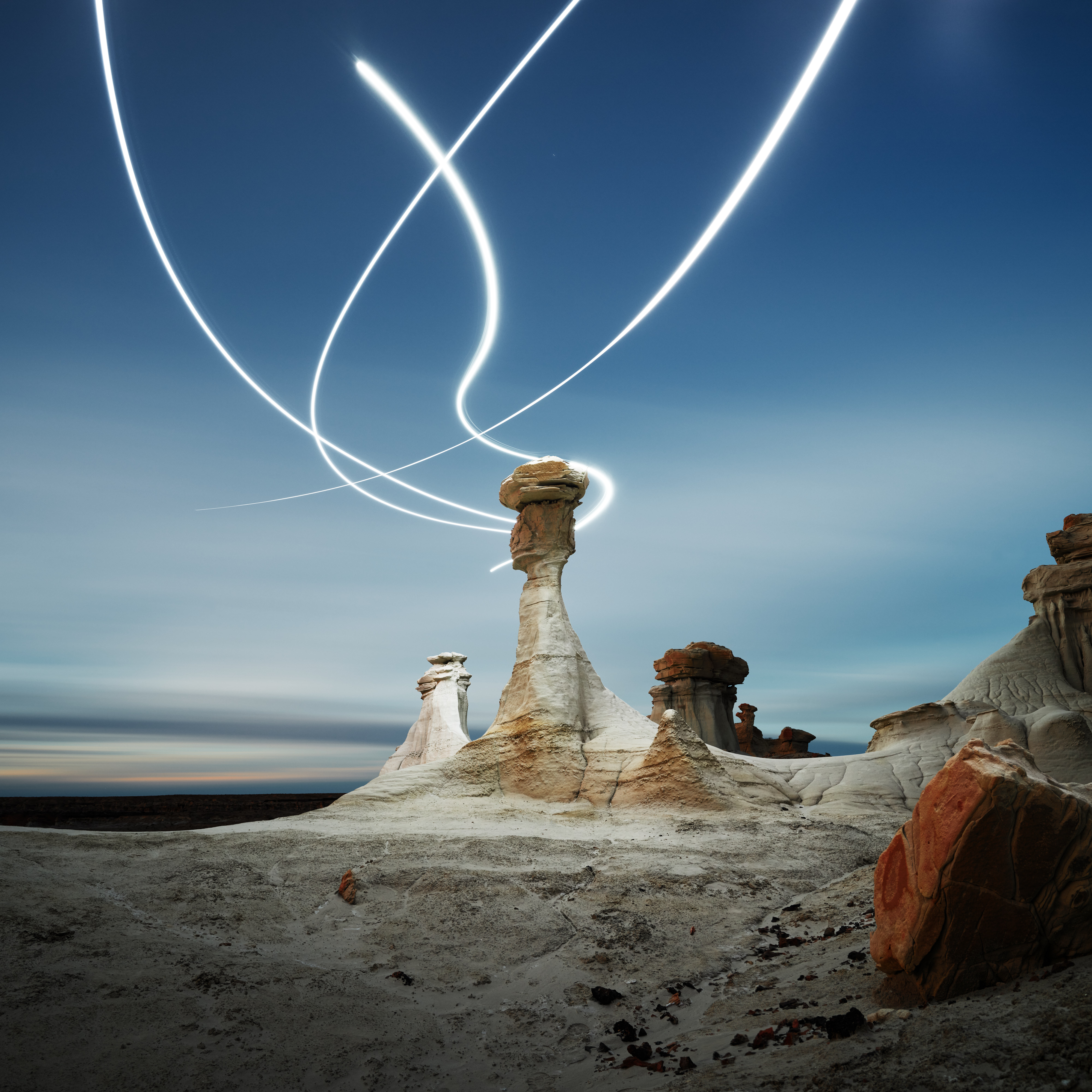 Aeroglyph Variations #42 by Reuben Wu