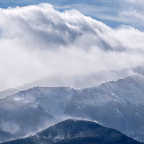 Wander Through the Mountains