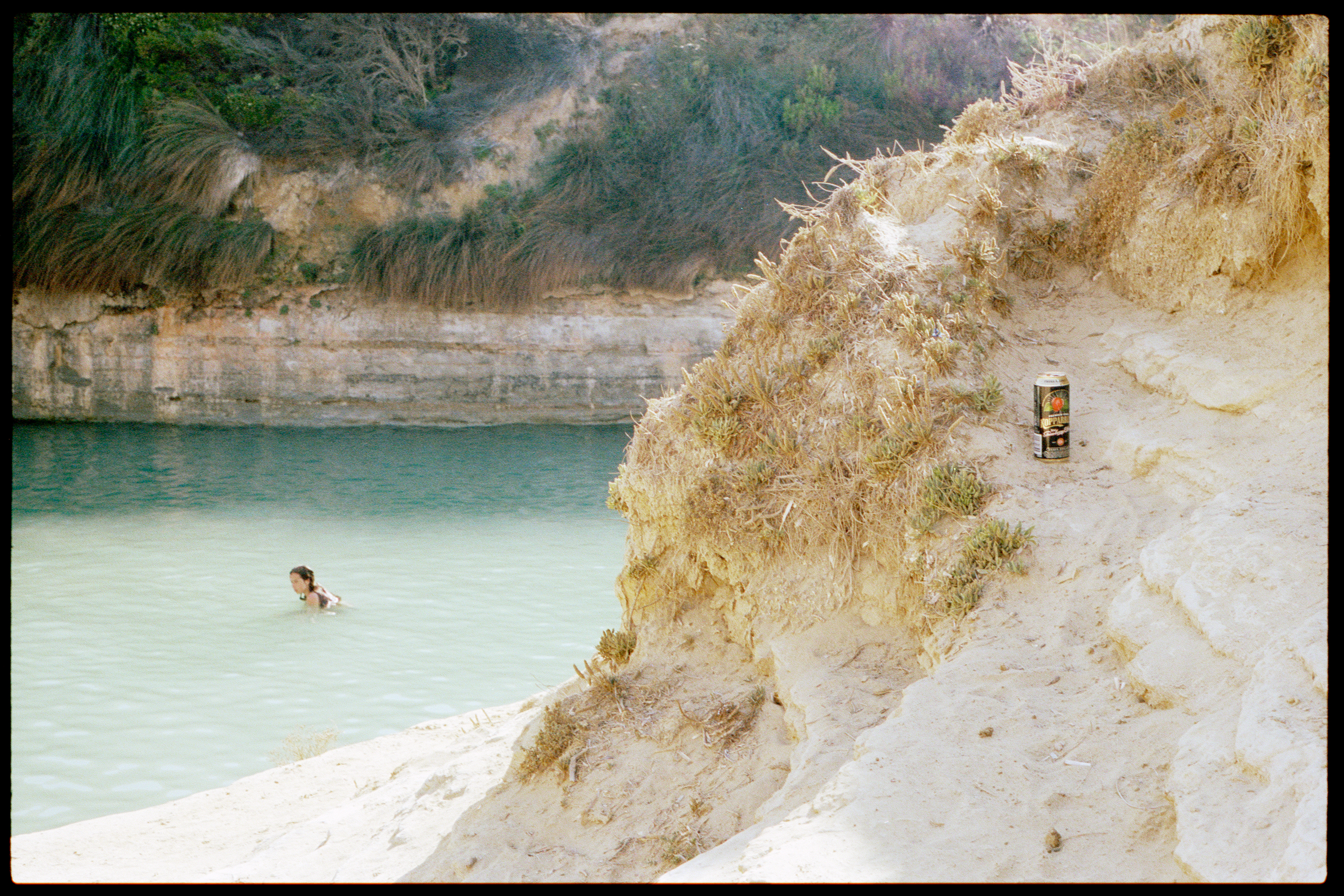 Landscape Figures #001