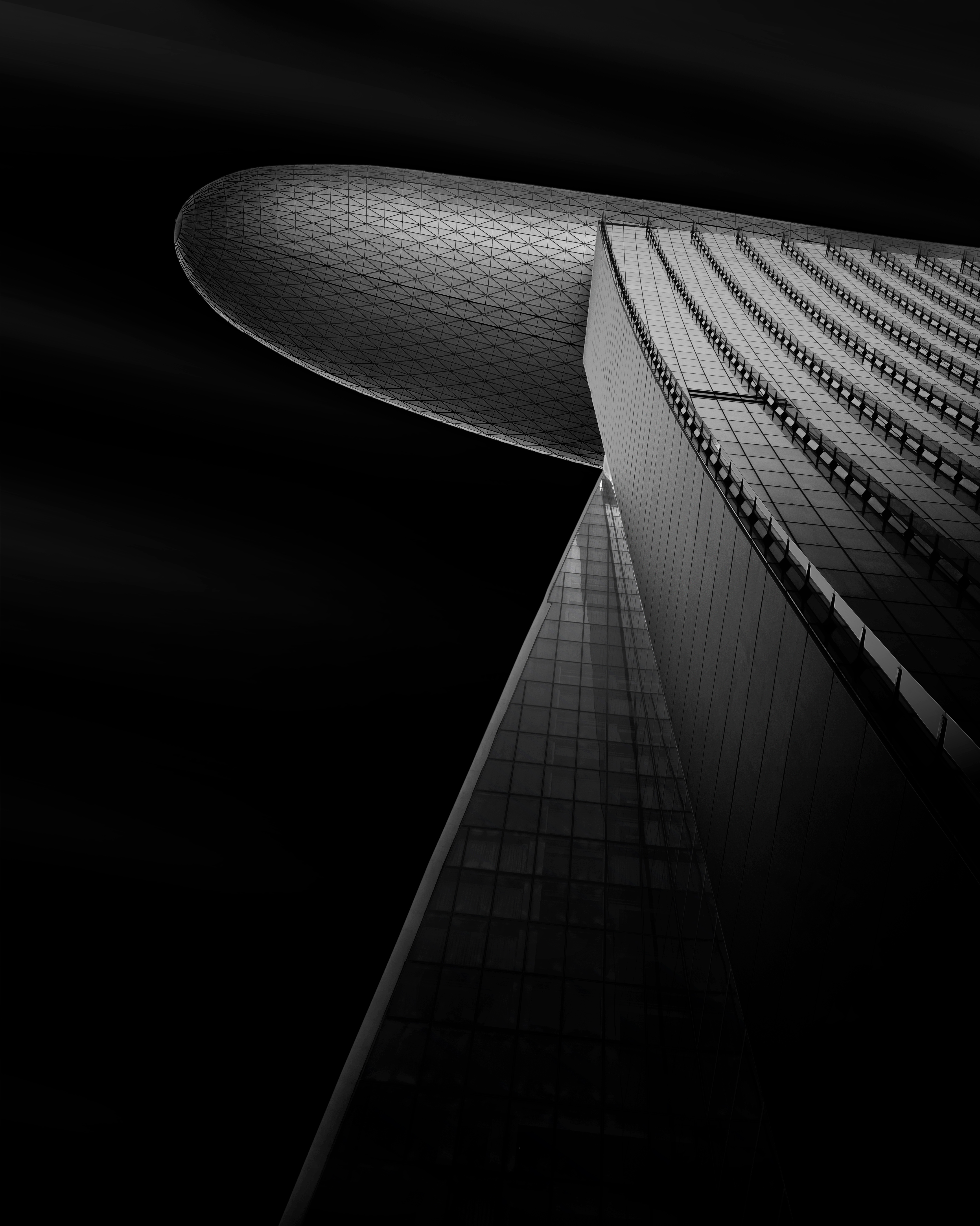 The Icon 1/5