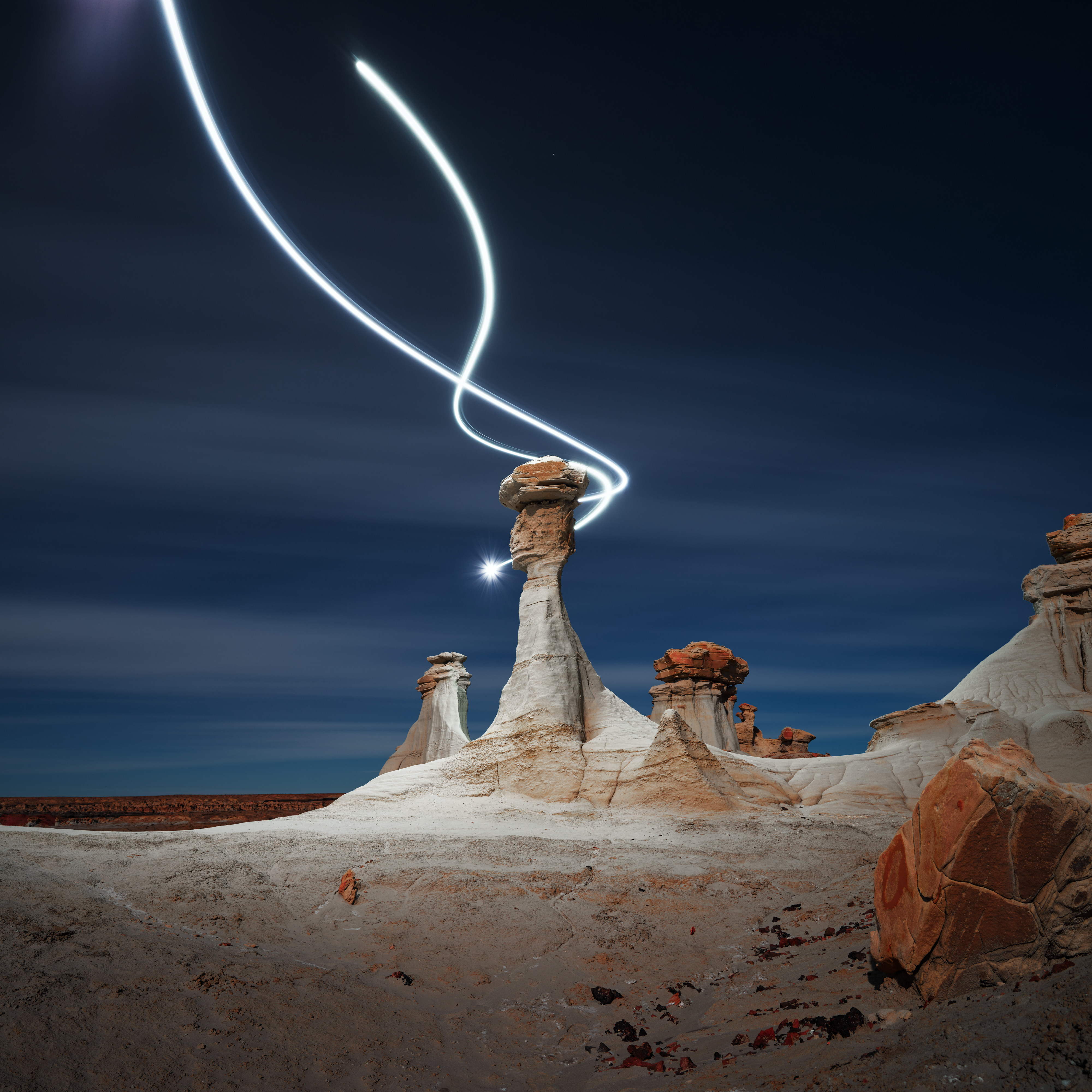 Aeroglyph Variations #34 by Reuben Wu