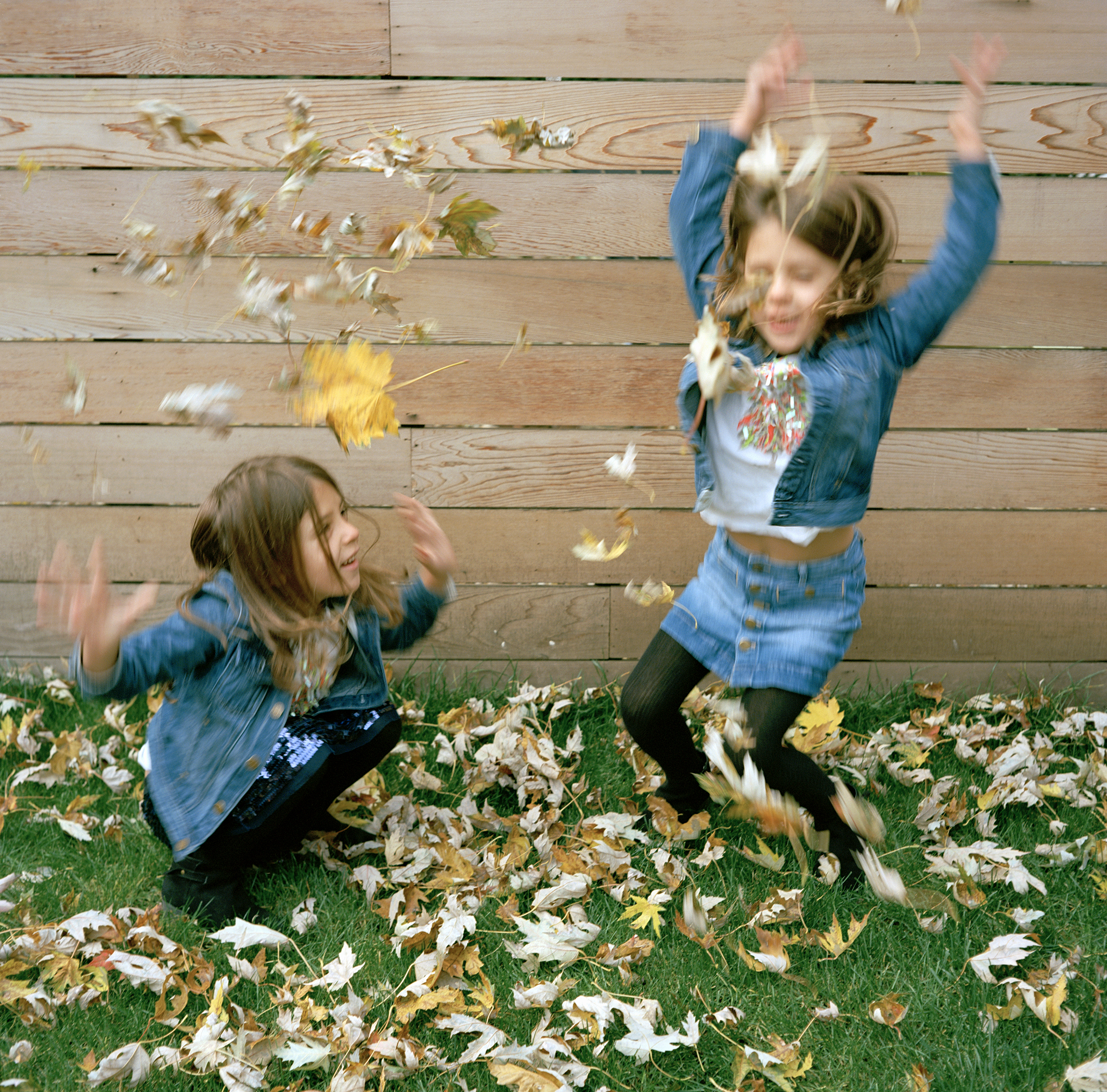 Twin Flames #41. Raquel & Bianca Faissal