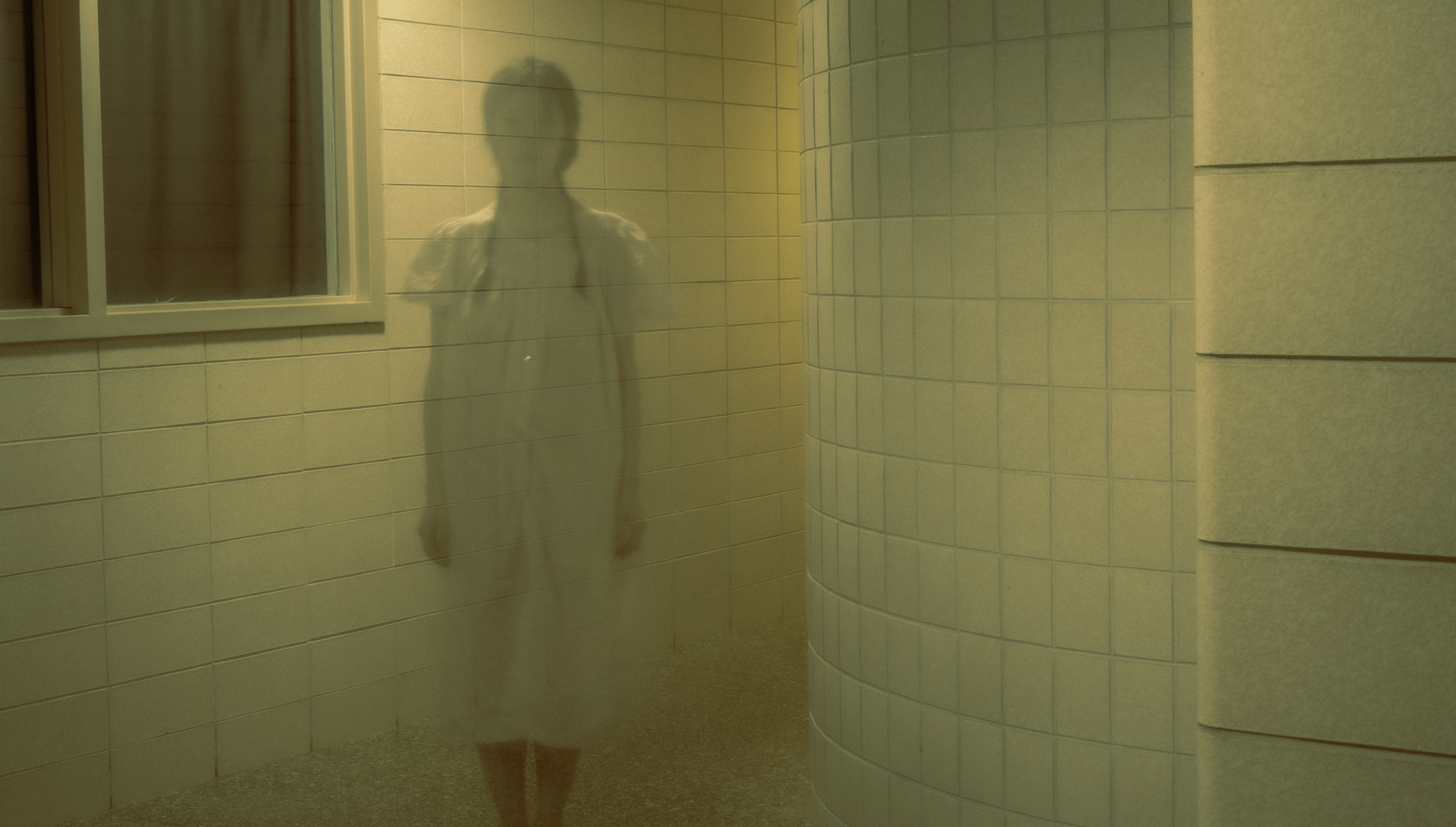 Between the Back Door and the Empty Room 