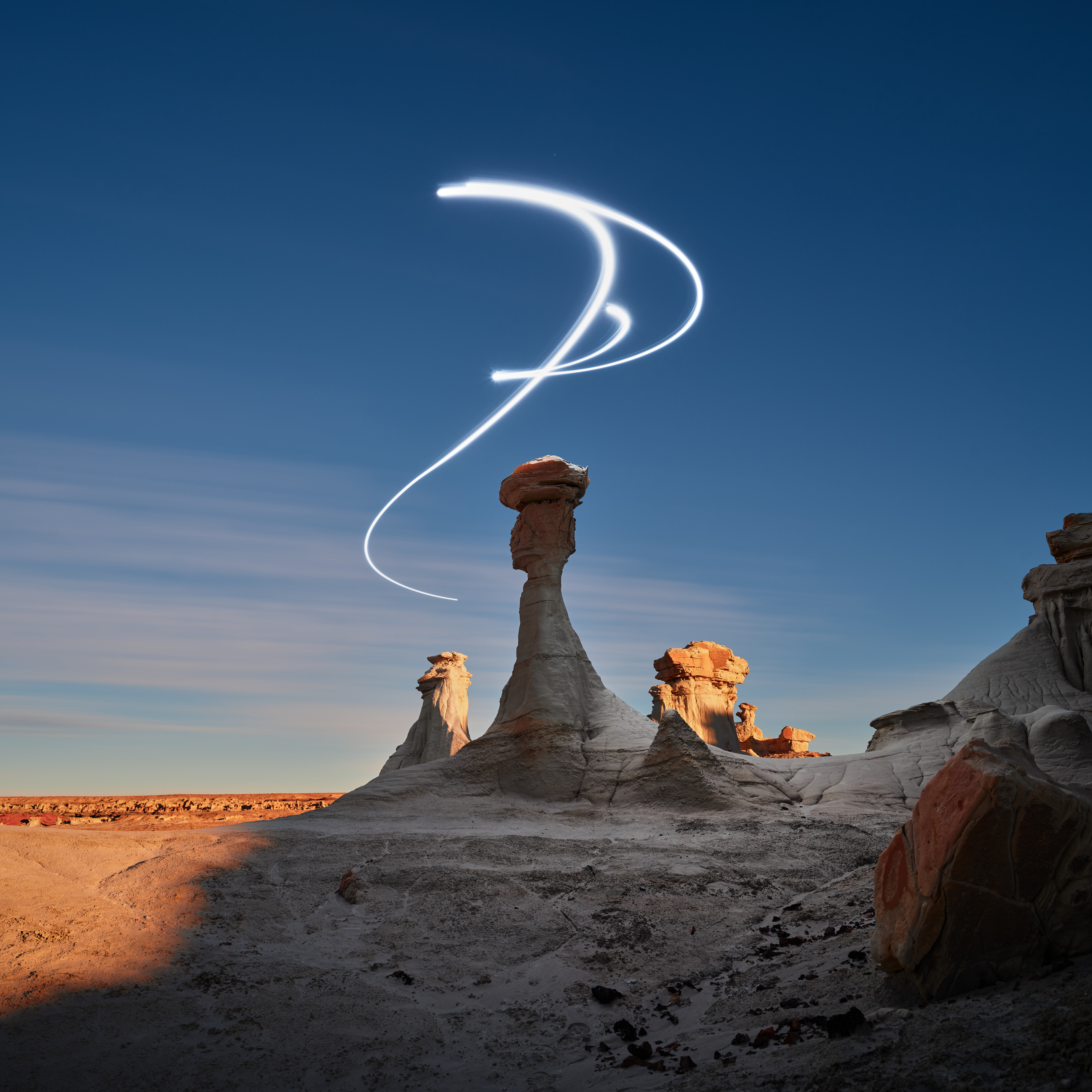 Aeroglyph Variations #22 by Reuben Wu