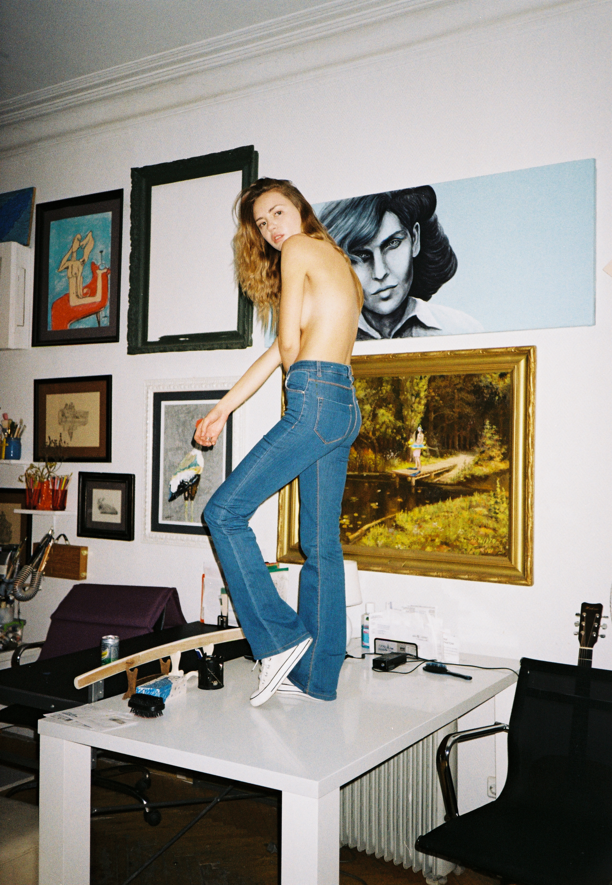 Lazy evening in the studio