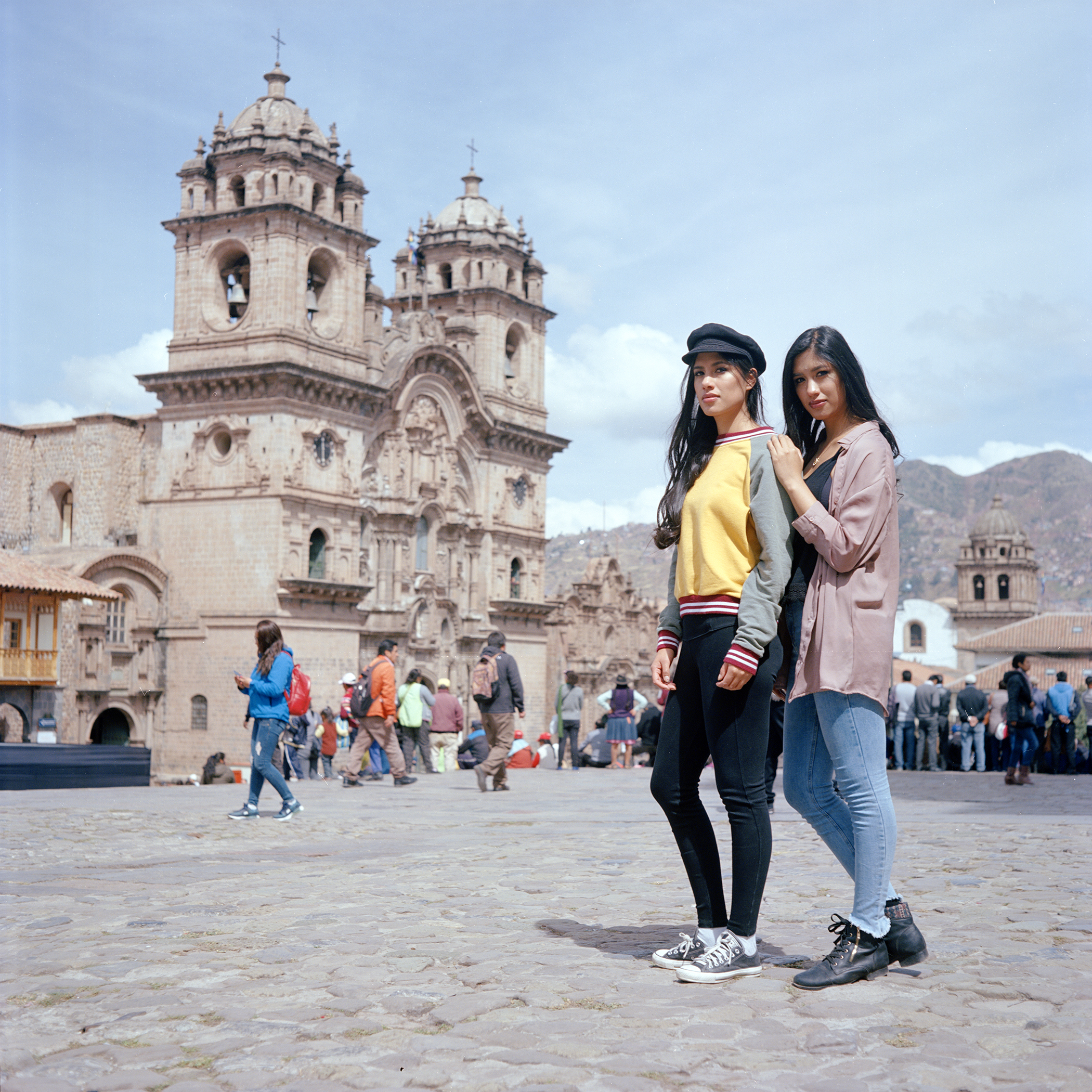 Twin Flames #87. Fatima Qoyllor Biaz & Chaska Victoria Perez