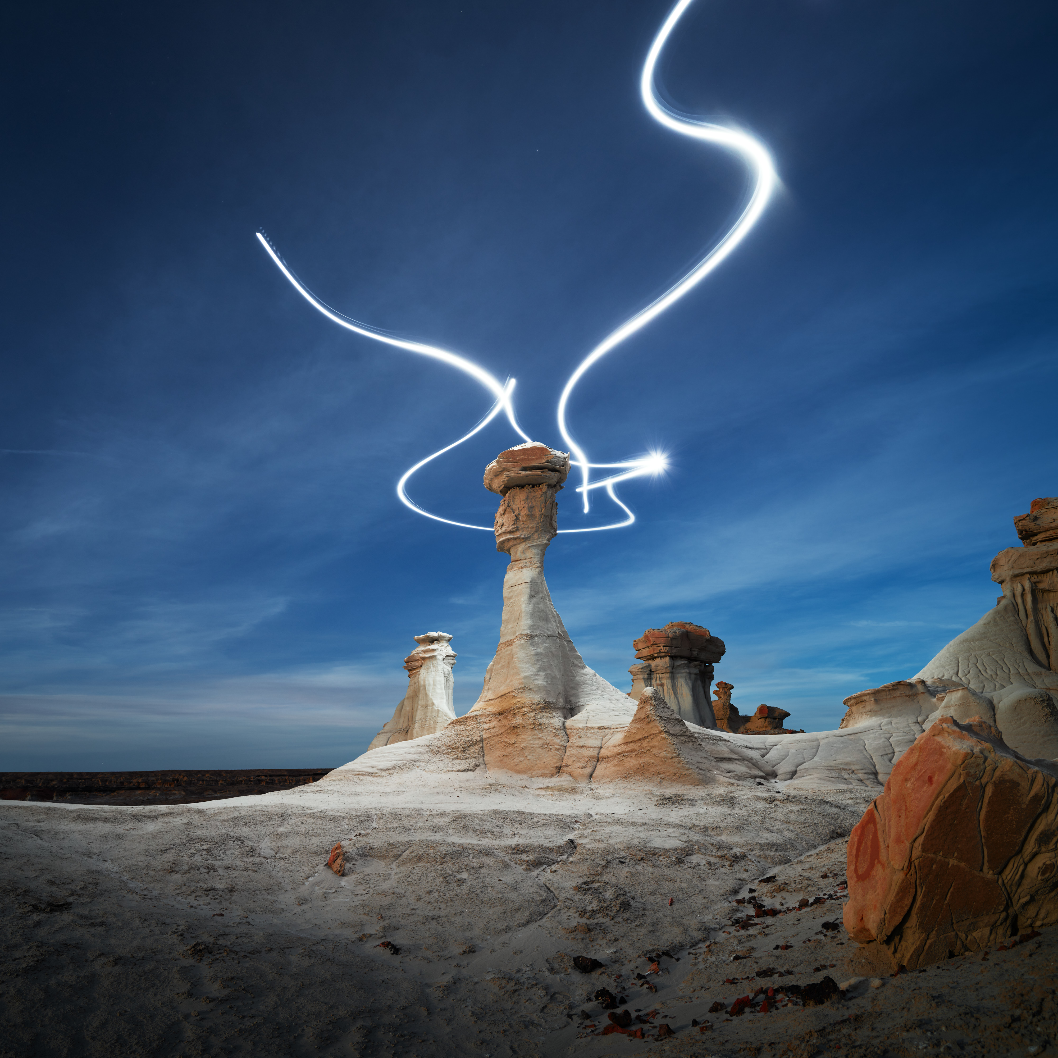 Aeroglyph Variations #36 by Reuben Wu
